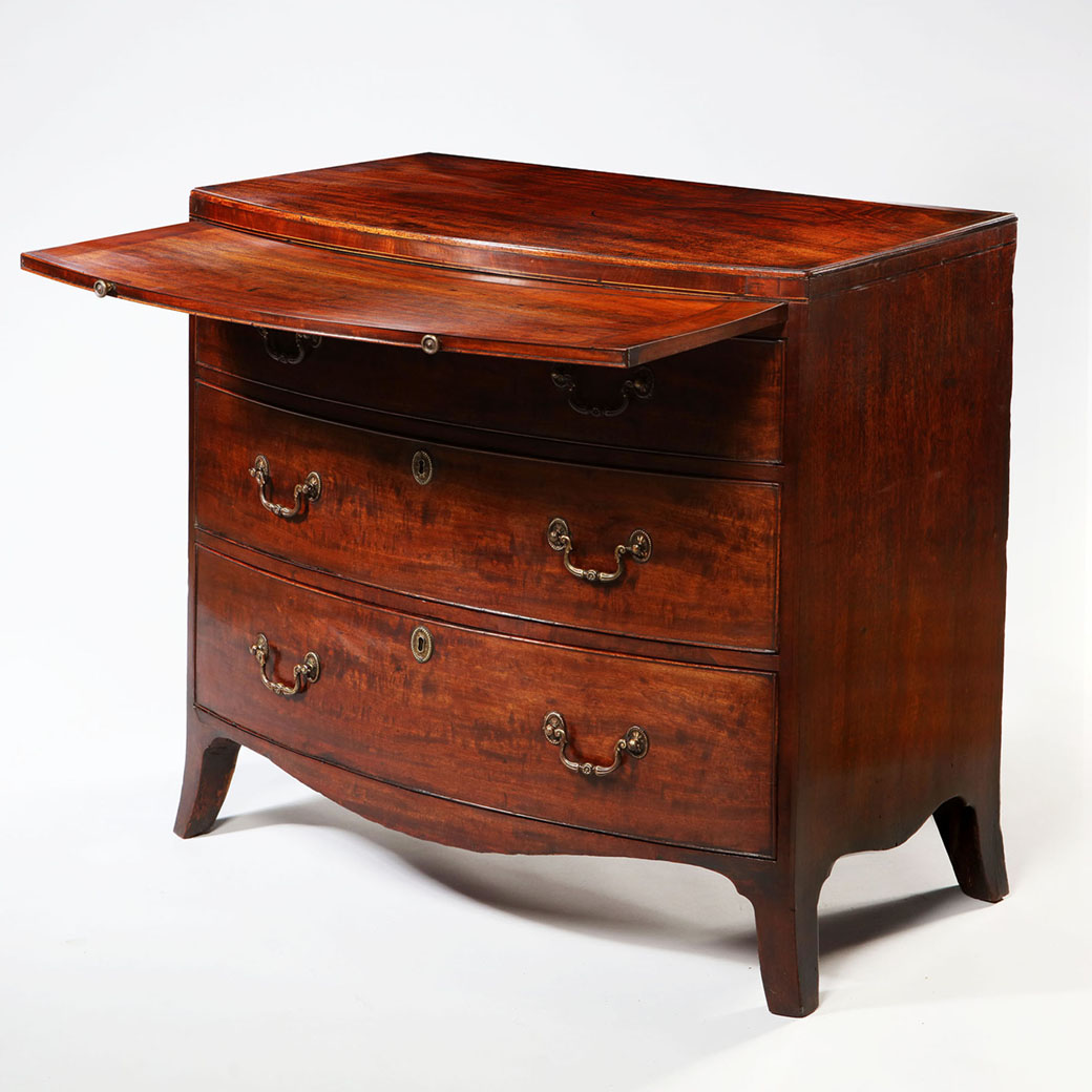George III Sheraton period bow-fronted caddy topped mahogany chest of drawers