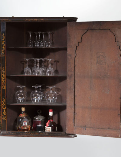 Queen-Anne-18th-century-Japanned-chinoiserie-corner-cupboard