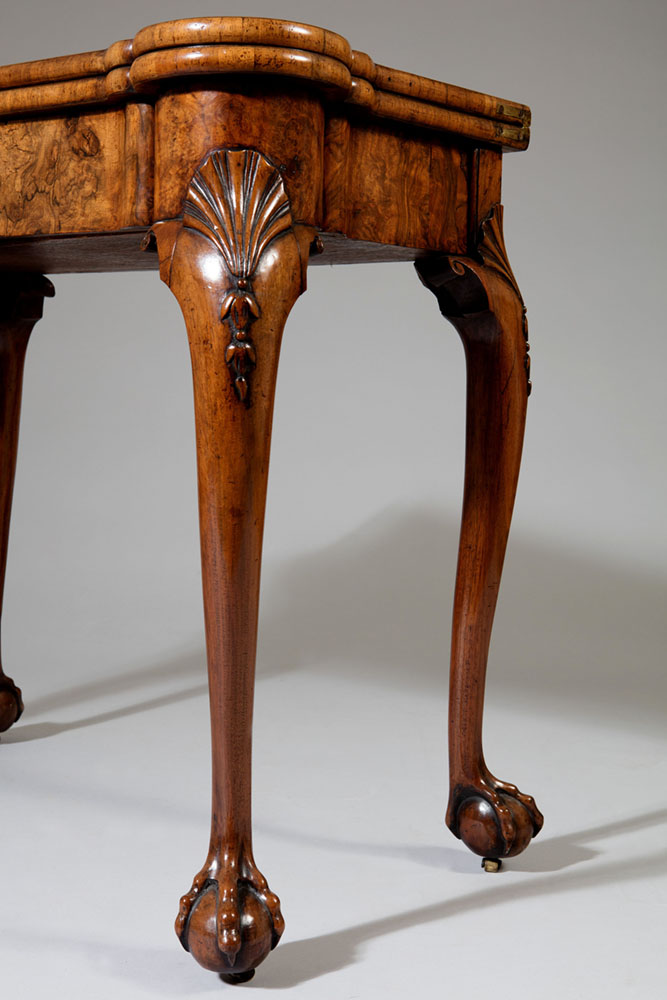 George II Figured Walnut Card Table on Cabriole Legs 3