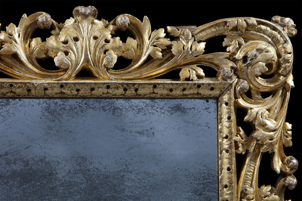 Charles II Gilt-Wood Mirror with Asymmetrical Foliate Scrolls and Leaf Border