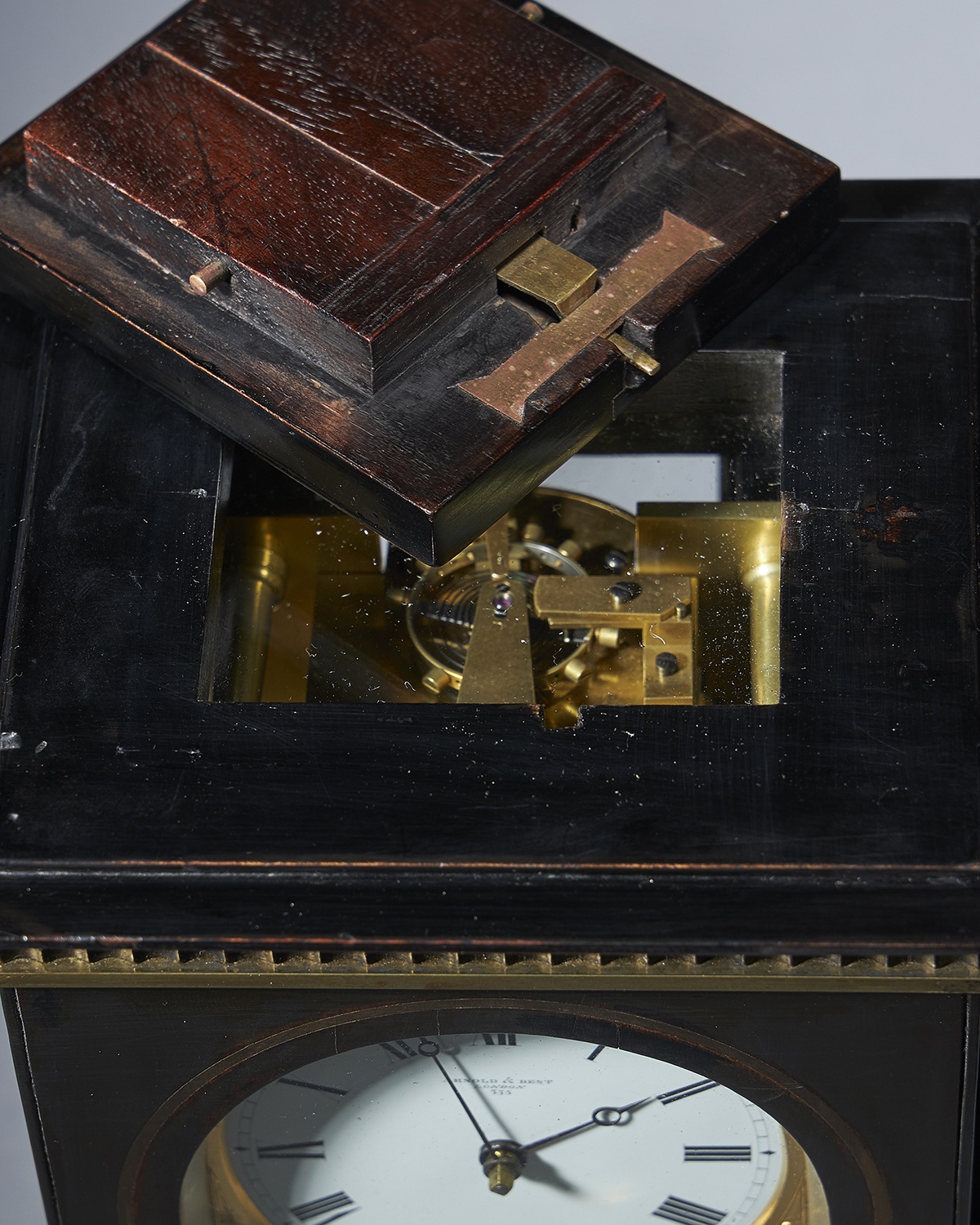 A Unique And Fine Mid 19th-Century Travelling Clock By Celebrated Makers Arnold & Dent, London 12