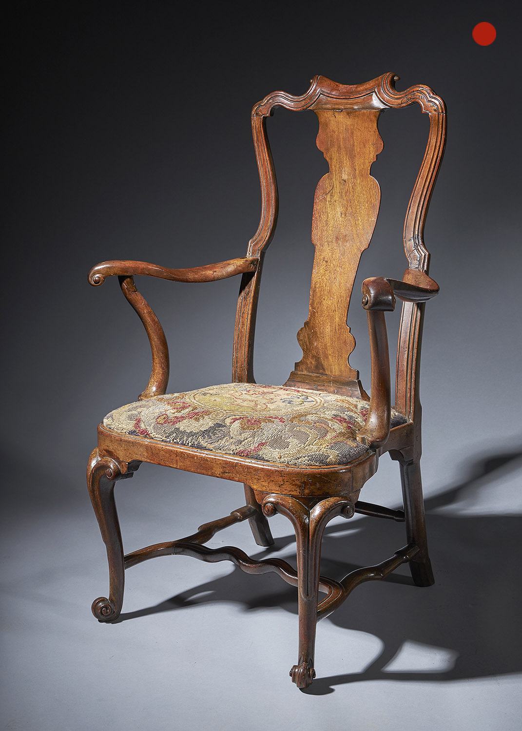 An extraordinary George I walnut armchair Circa 1725, England 1
