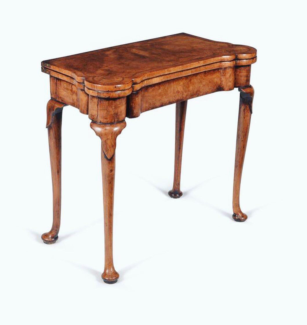 Fine 18th Century Queen Anne Burr and Highly Figured Walnut Card Table 1
