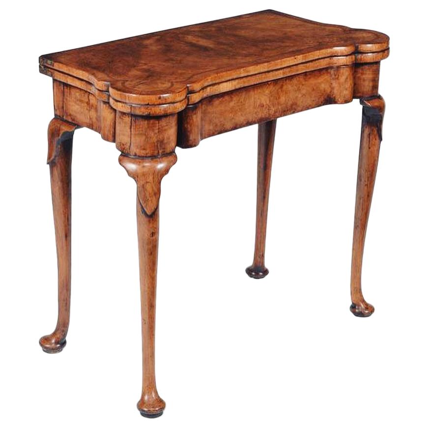 Fine 18th Century Queen Anne Burr and Highly Figured Walnut Card Table 2