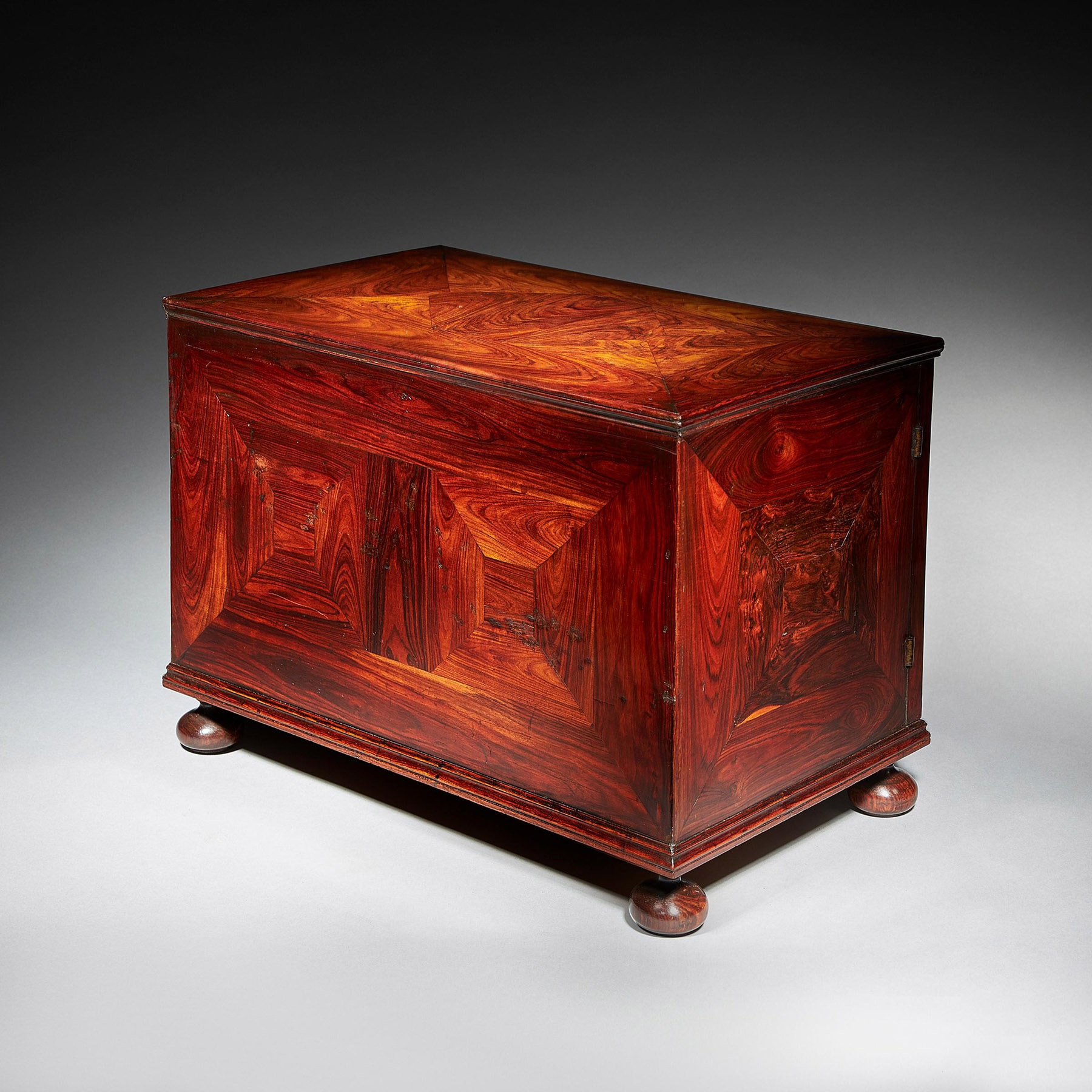 Extremely Rare and Fine Miniature Kingwood Table Cabinet from the Reign of Charles II 5