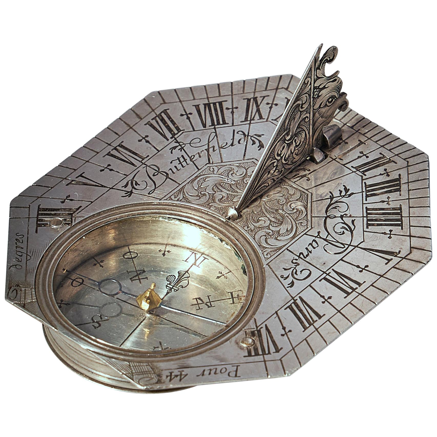 Details about   Silver PLATING SUNDIAL COMPASS VINTAGE POCKET PUSH BUTTON COMPASS 