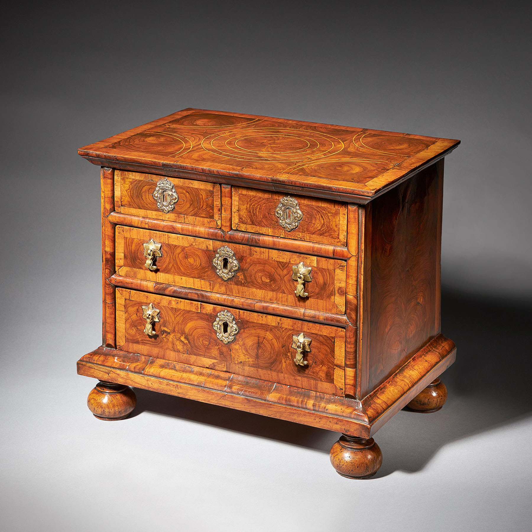 Diminutive 17th century William and Mary Olive Oyster Miniature Chest of Drawers 16