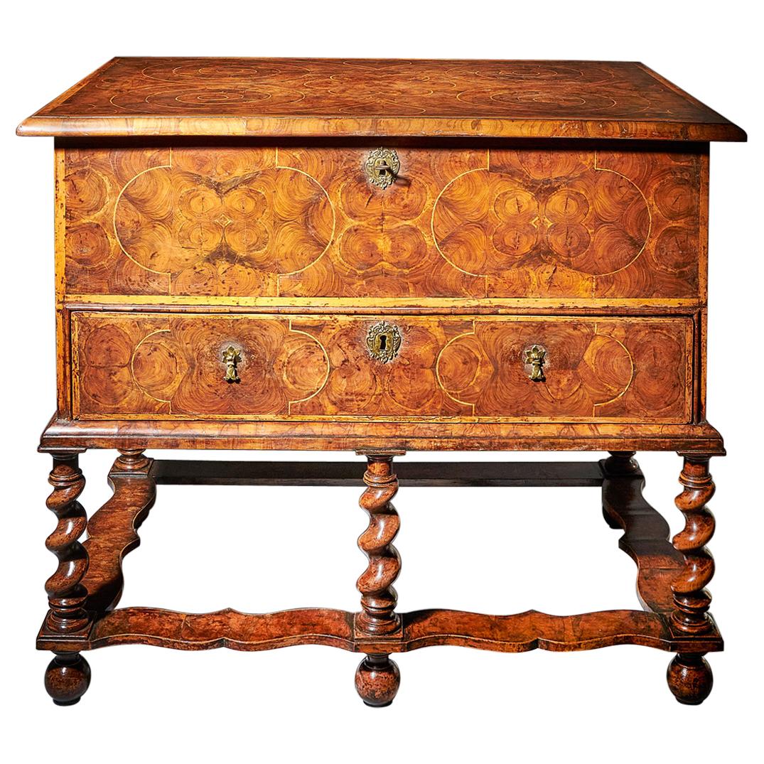 A fine and extremely rare 17th century William and Mary baroque olive oyster chest on stand or 'table box', circa 1675-1690. 14