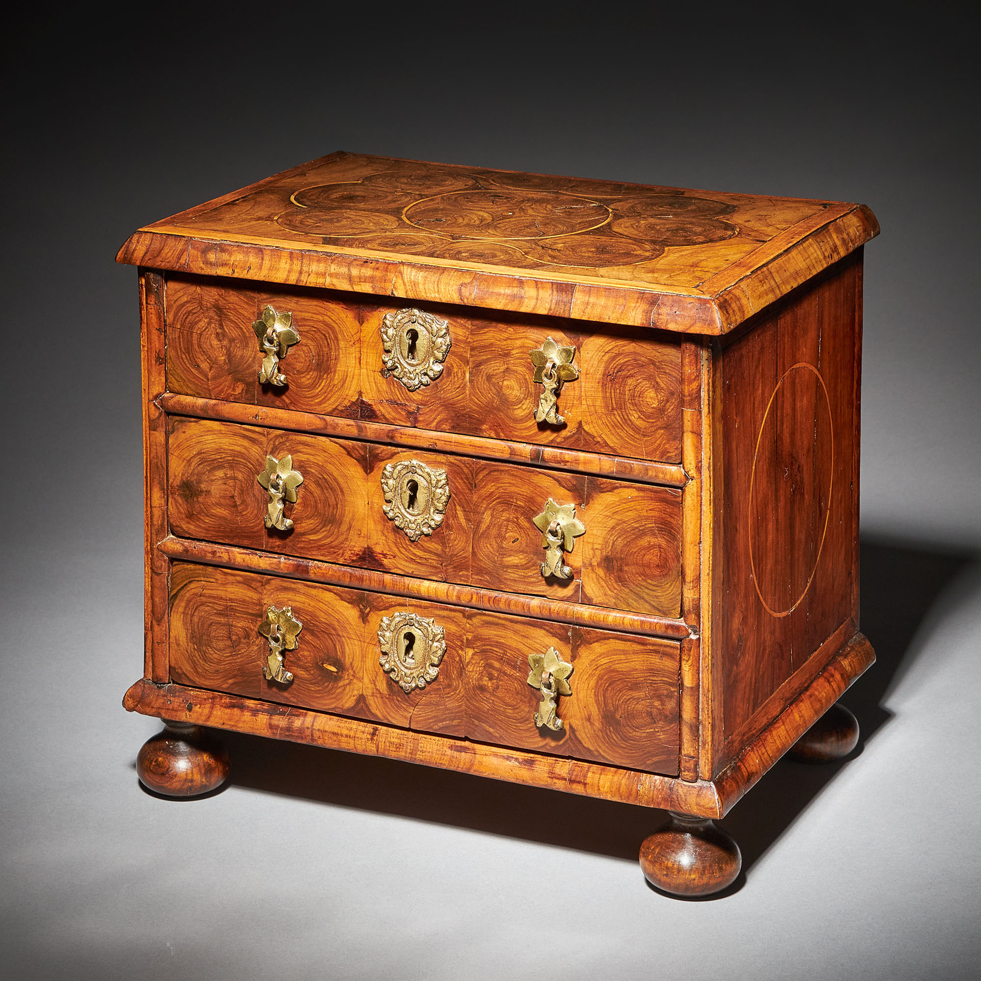Miniature William and Mary Diminutive Olive Oyster Chest C.1688-1702 1