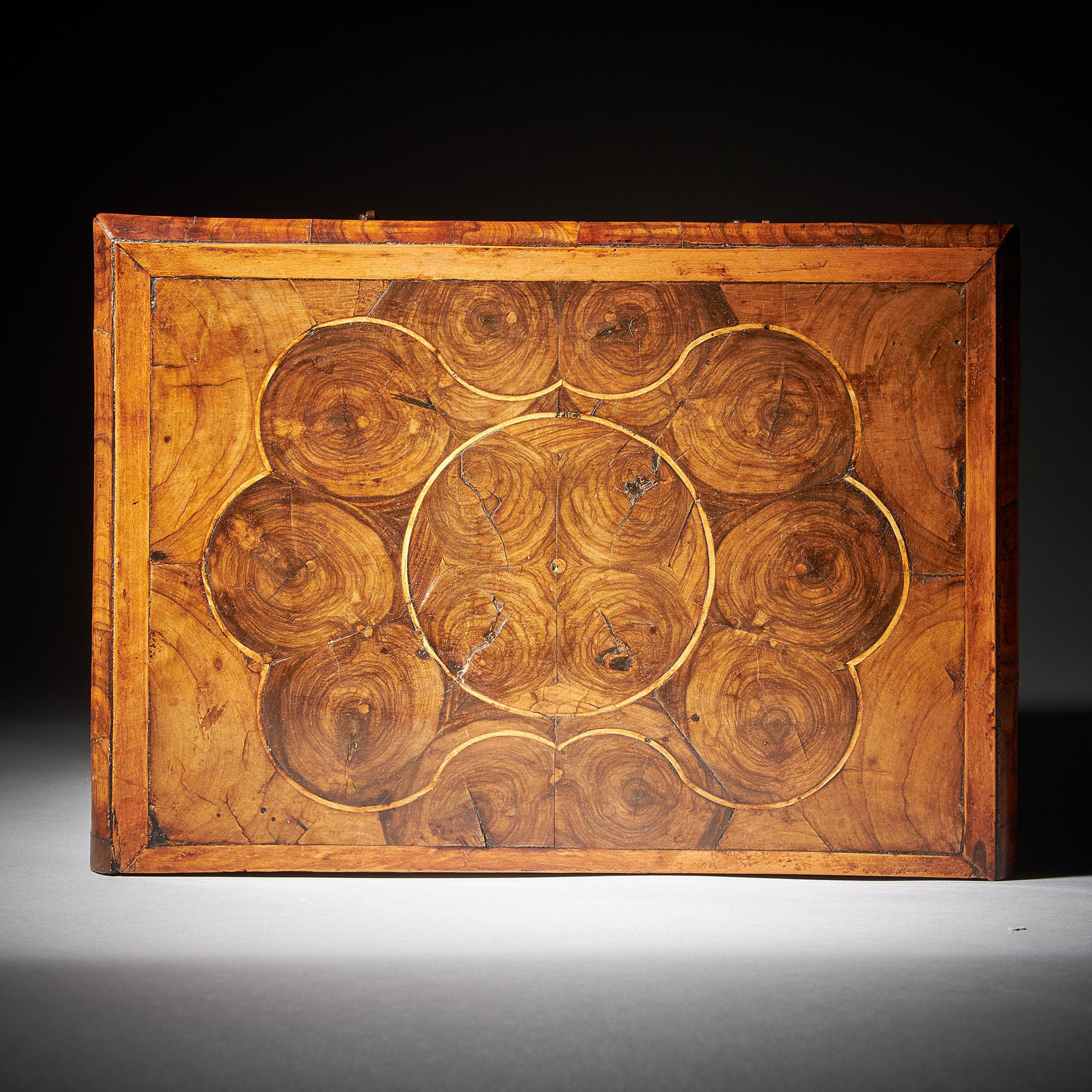 Miniature William and Mary Diminutive Olive Oyster Chest C.1688-1702 7