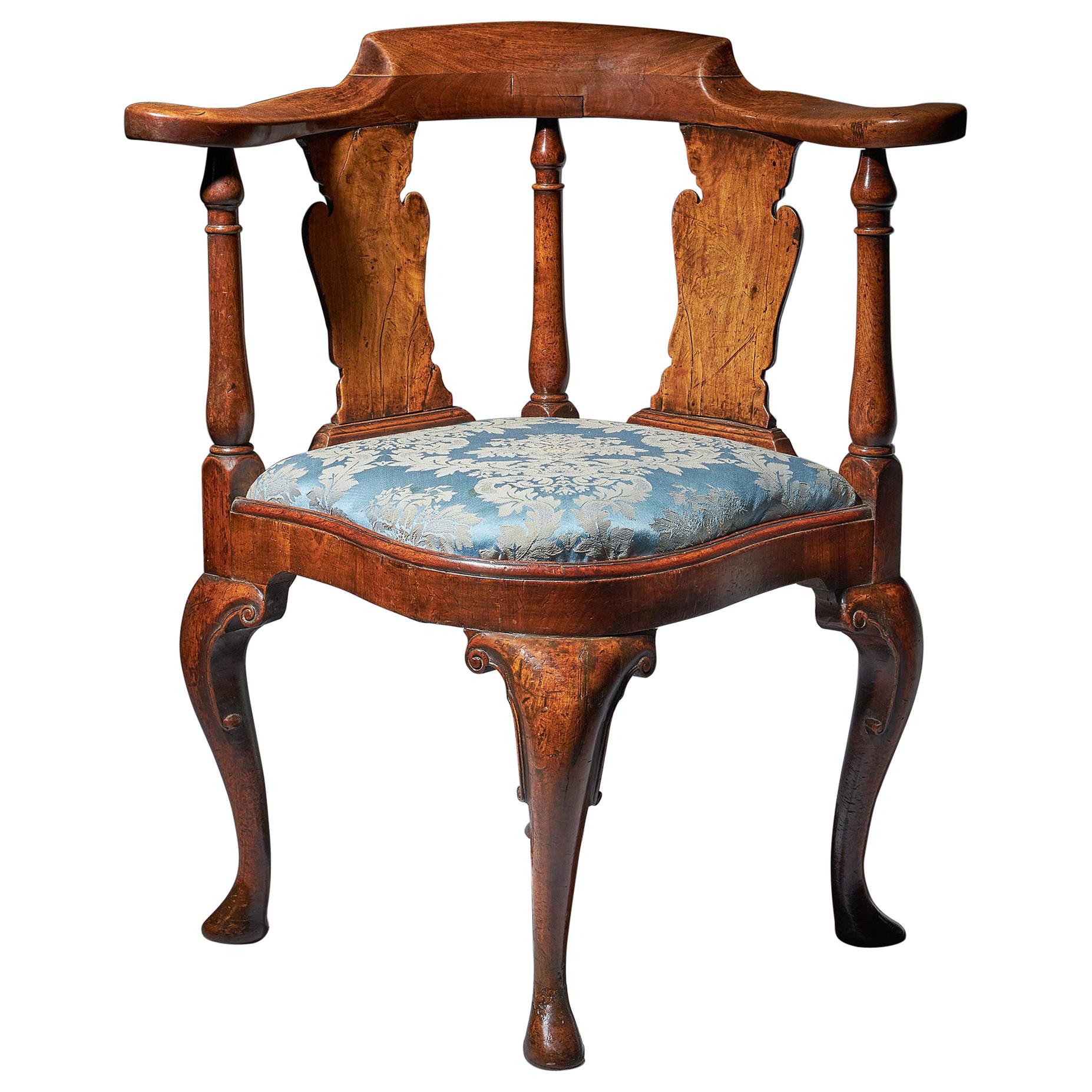 Queen Anne Period Walnut Corner Chair Circa 1702-1714 1