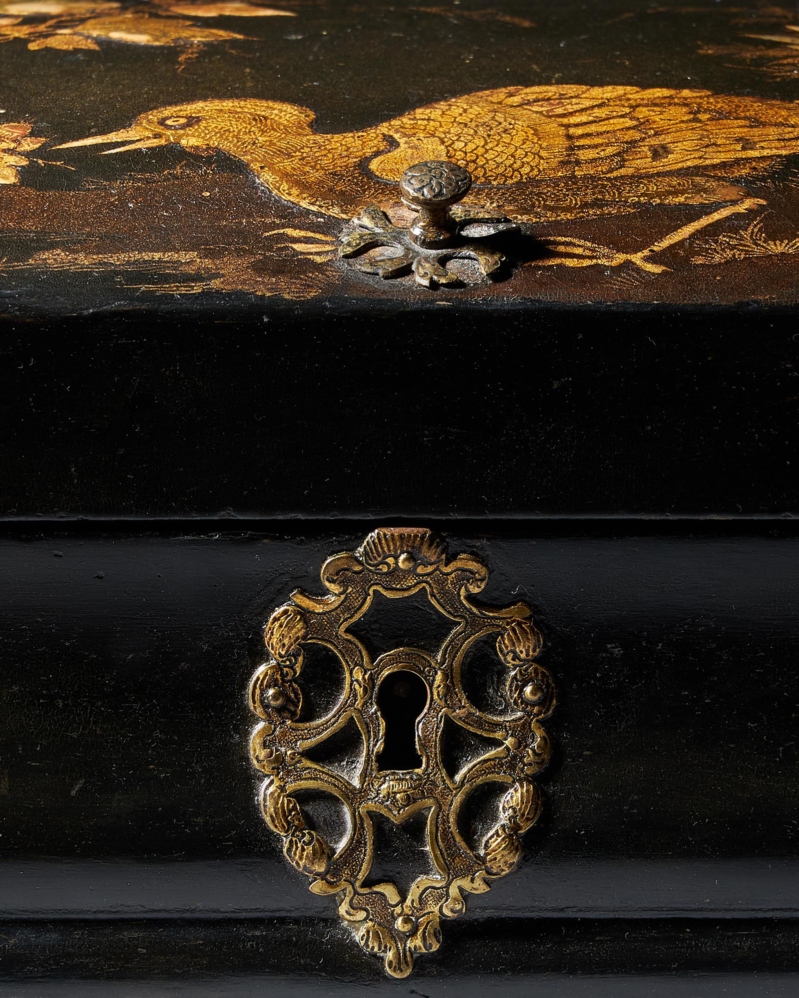 18th Century Japanned Chinoiserie Dome-Topped Box, Circa 1715-1725 6