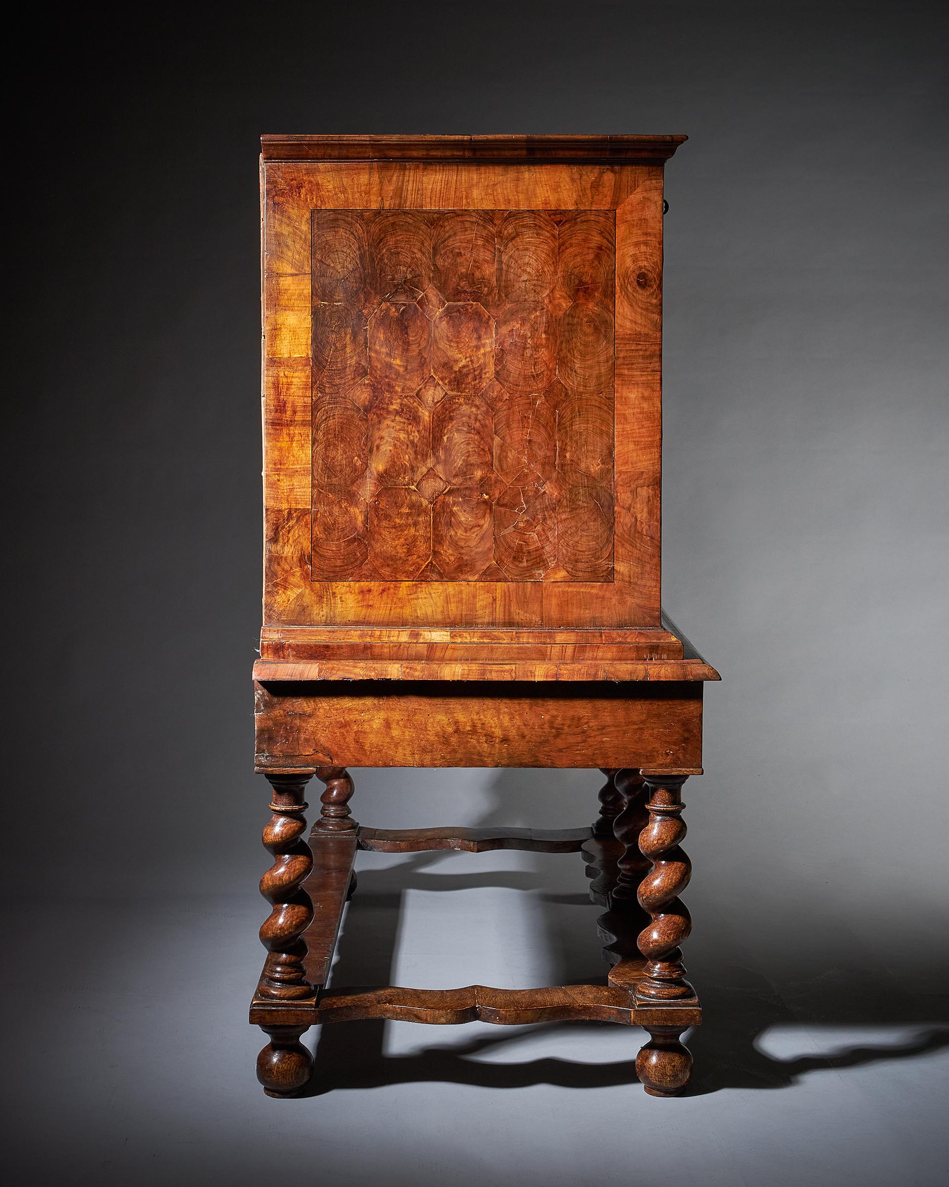 William and Mary 17th Century Olive Oyster Chest on Stand, circa 1680-1690 3