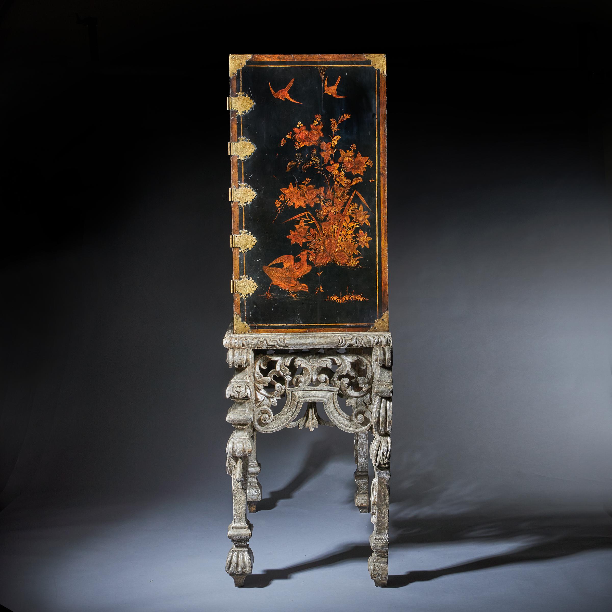 17th Century William and Mary Japanned Cabinet on Original Silver Gilt Stand 5
