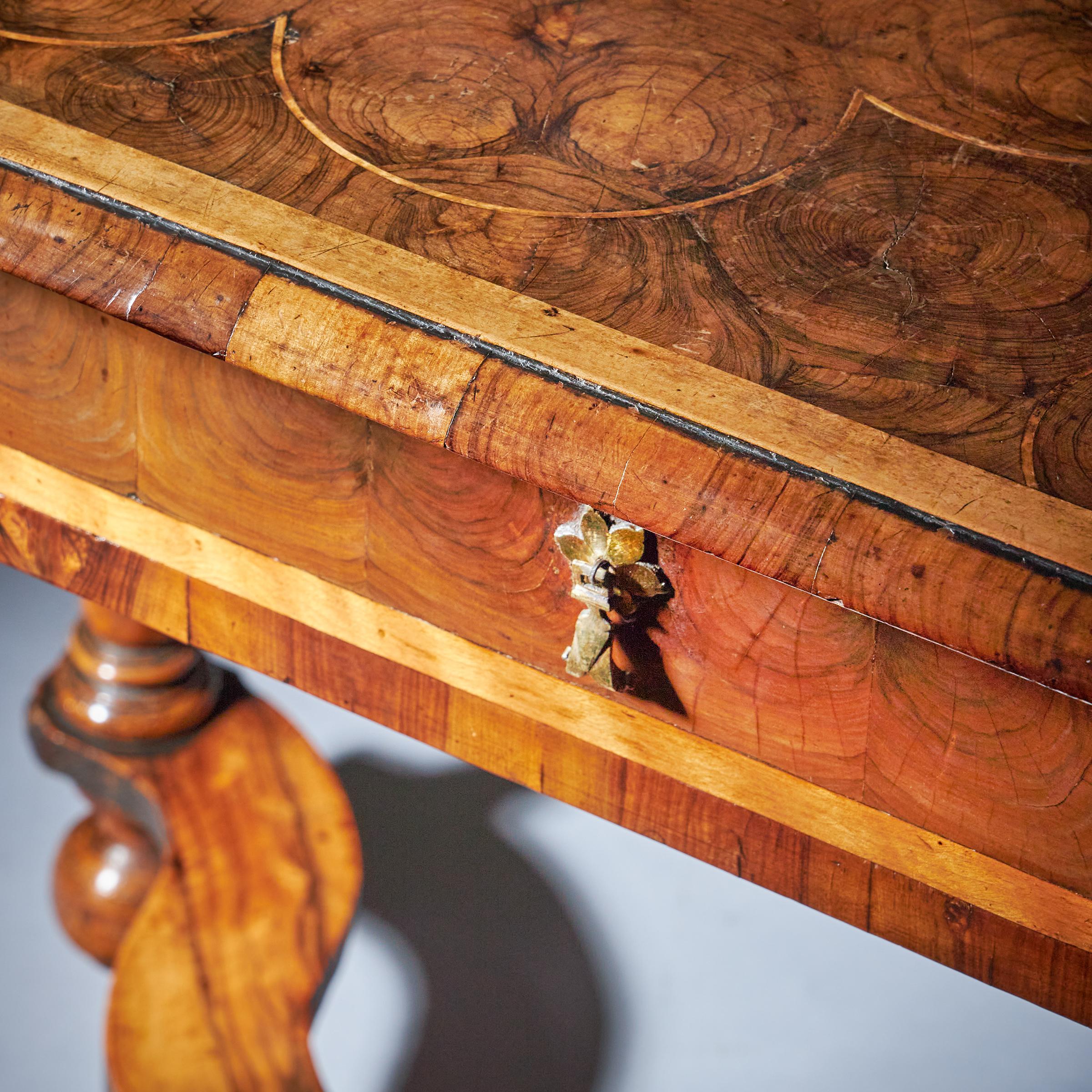 17th Century William and Mary Olive Oyster Table, Circa 1680-1700 16