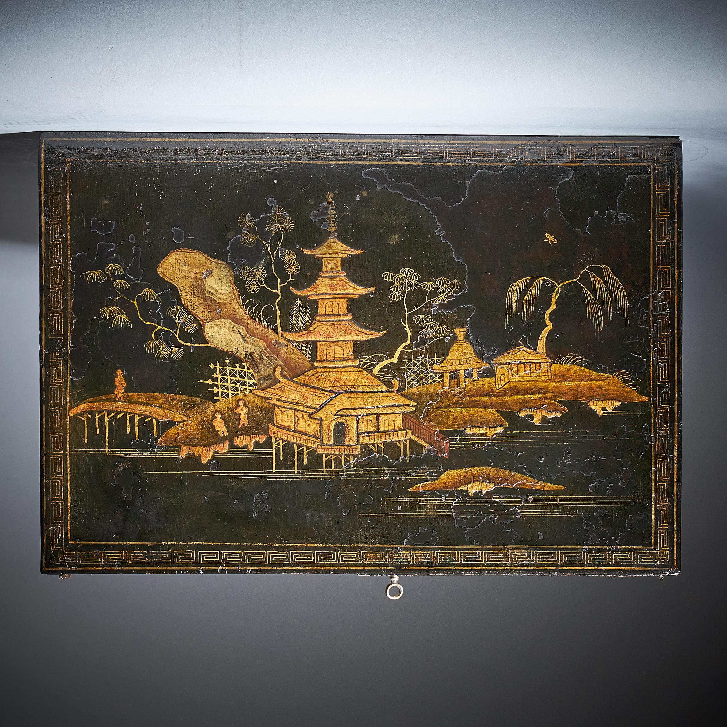 18th Century Chinese Export Lacquer Chinoiserie Table Cabinet 6