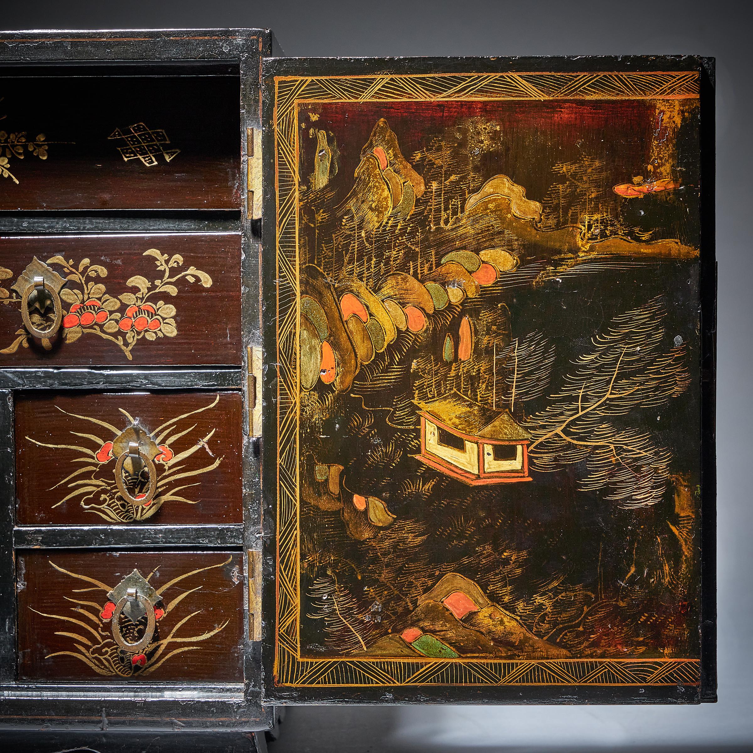 18th Century Chinese Export Lacquer Chinoiserie Table Cabinet 9