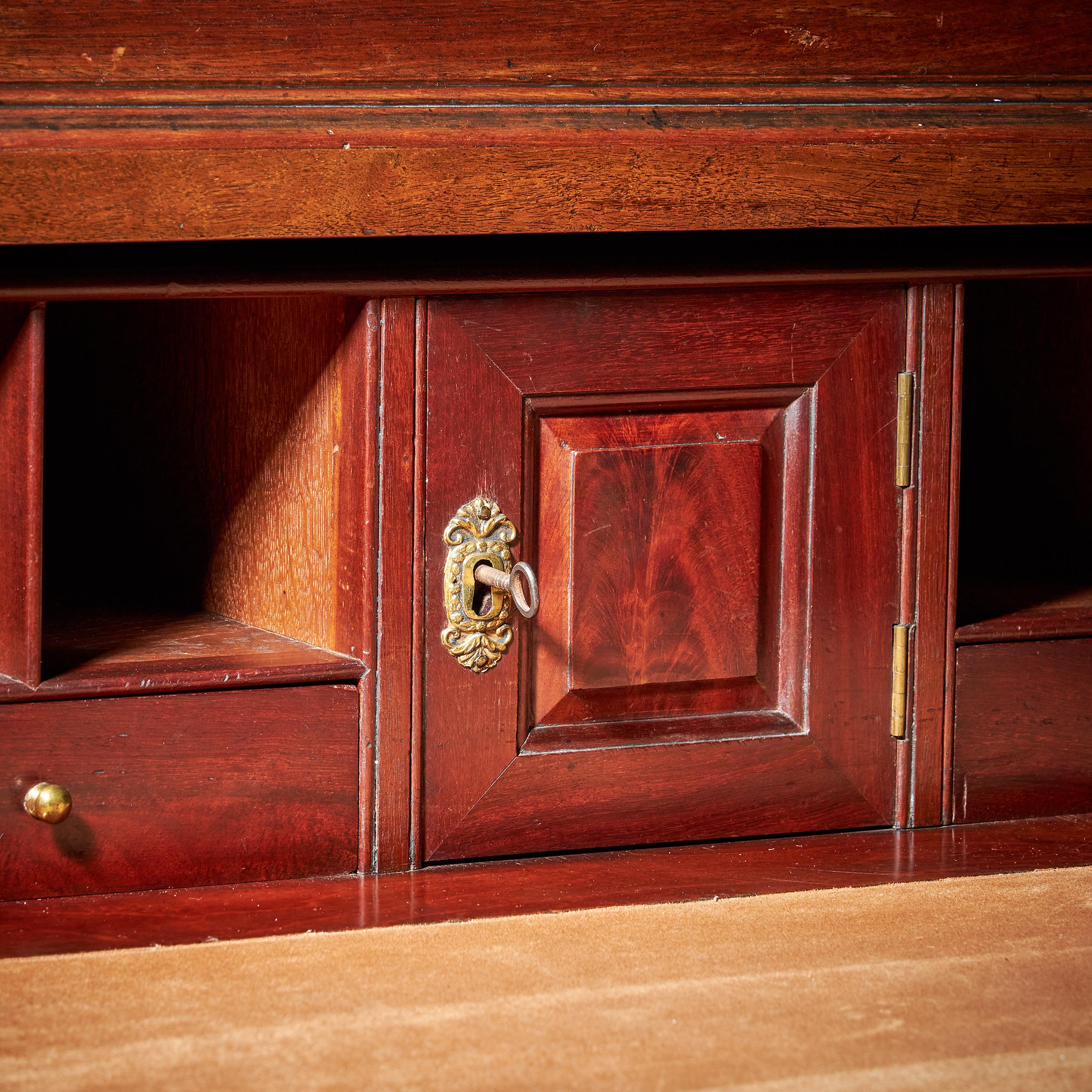 18th-Century George II Mahogany Secretaire Linen Press, Attributed, Giles Grendey 7