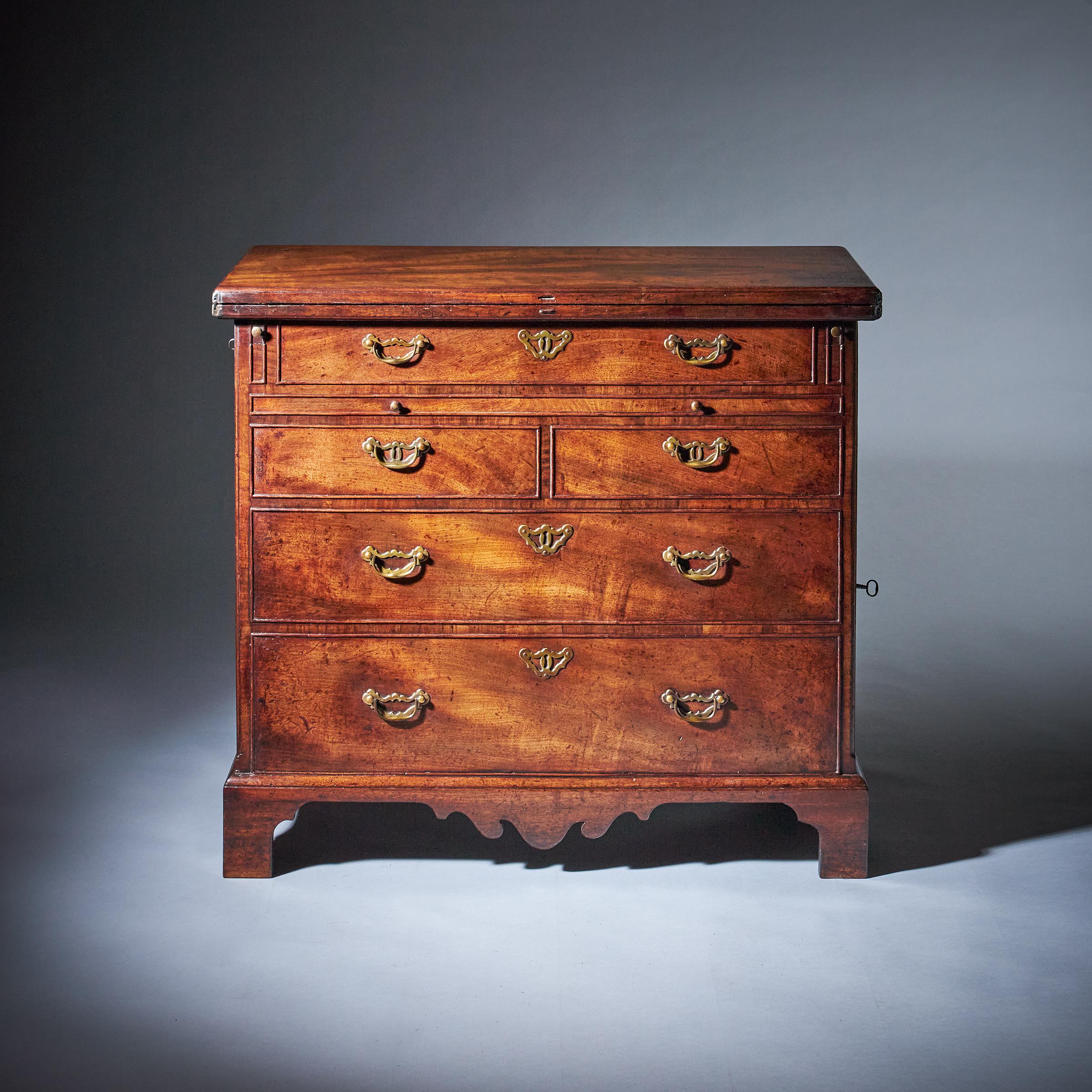 Unique 18th Century George II 'Dummy' Fronted Mahogany Bachelors Chest 1