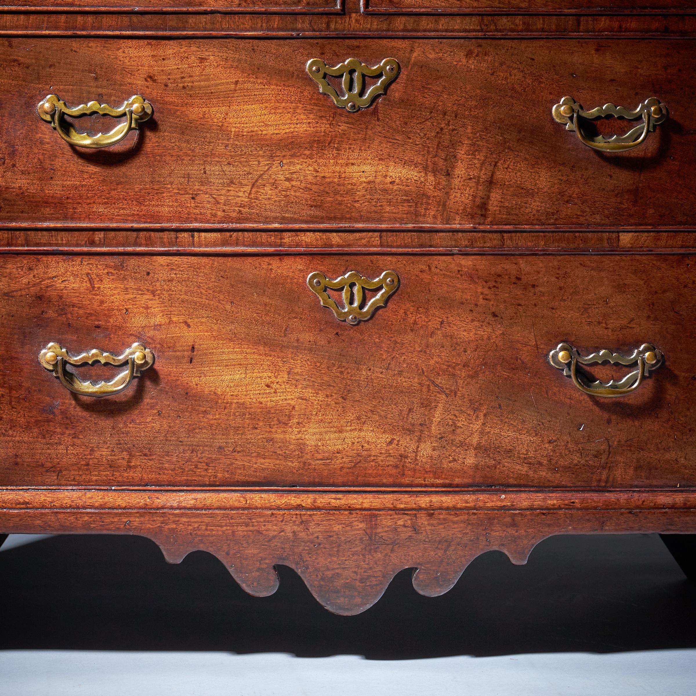 Unique 18th Century George II 'Dummy' Fronted Mahogany Bachelors Chest 13