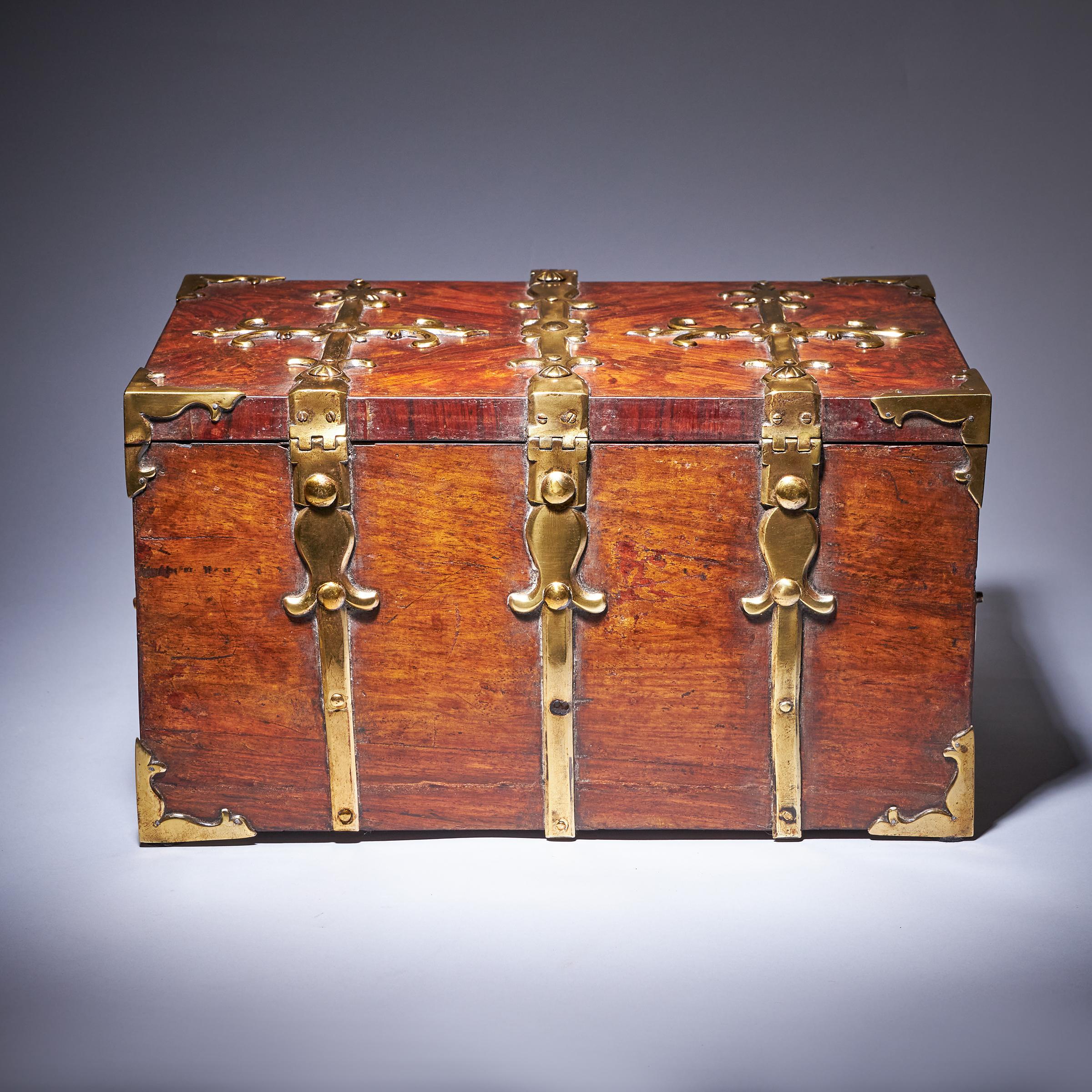 17th-Century Diminutive William and Mary Kingwood Strongbox or Coffre Fort, C. 1690. 4