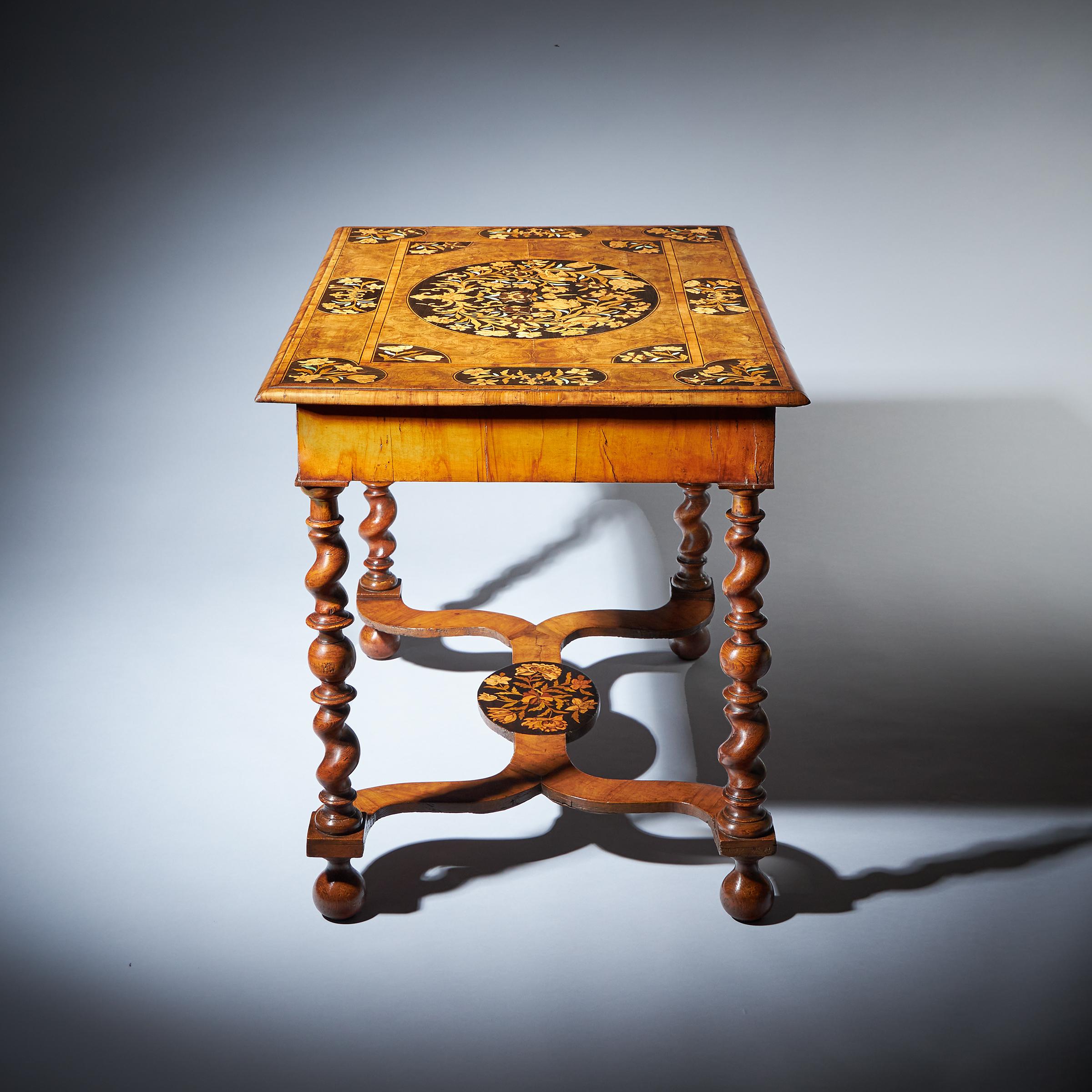 17th Century Charles II Olive Oyster Floral Marquetry Table, Circa 1680-1690 2