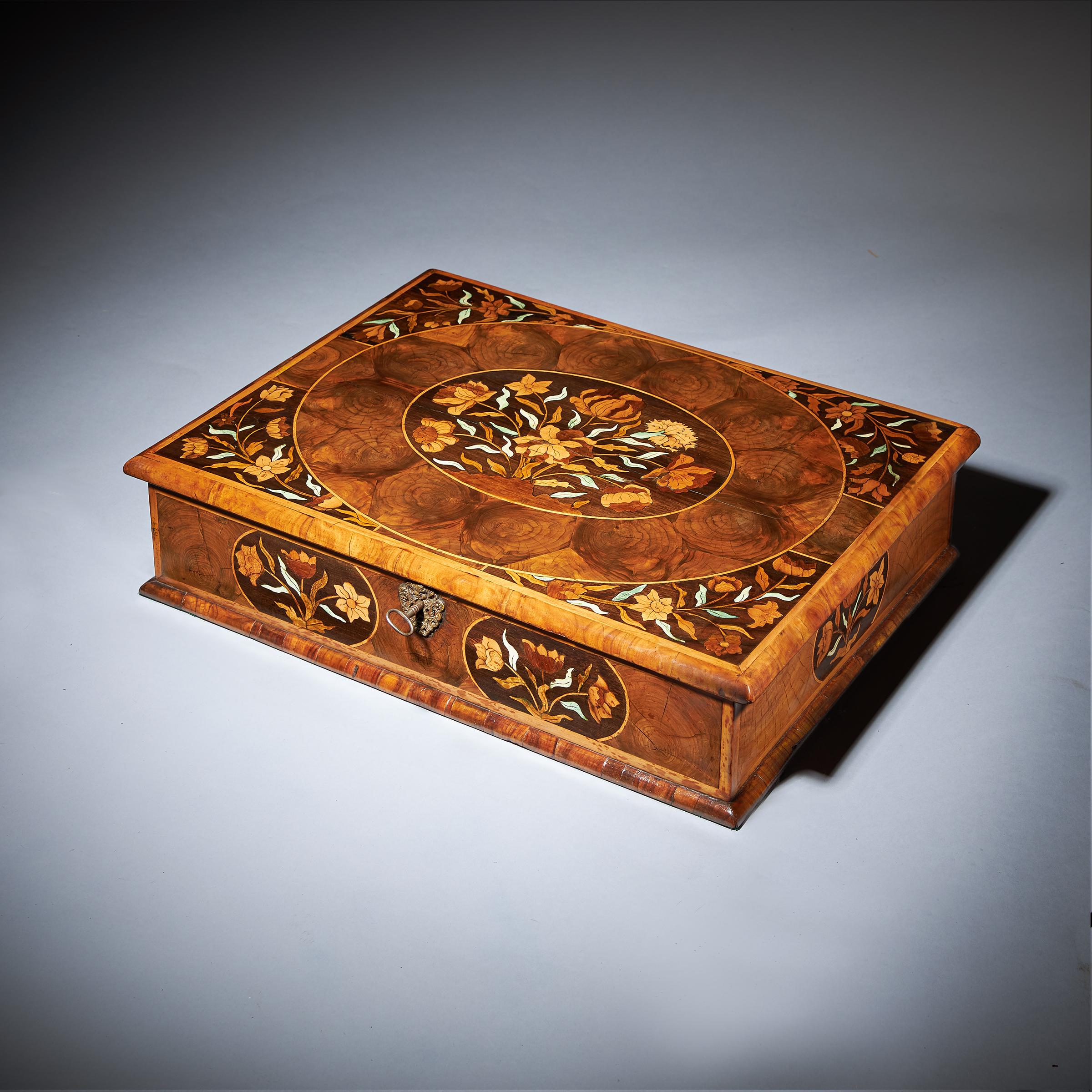 17th Century William and Mary Floral Marquetry Olive Oyster Lace Box, Circa 1680