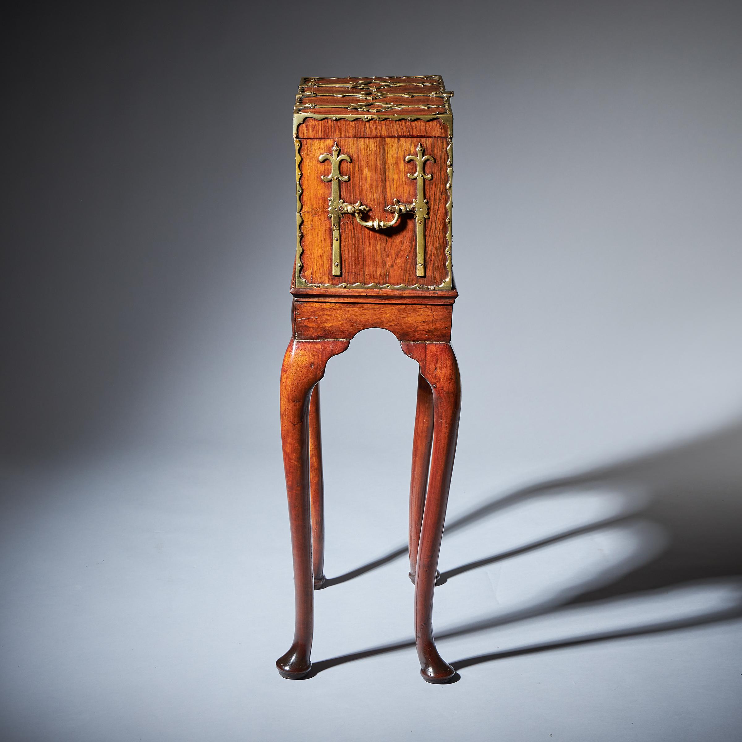 17th Century William and Mary Rosewood Coffre Fort on Stand. Secret Compartments 5
