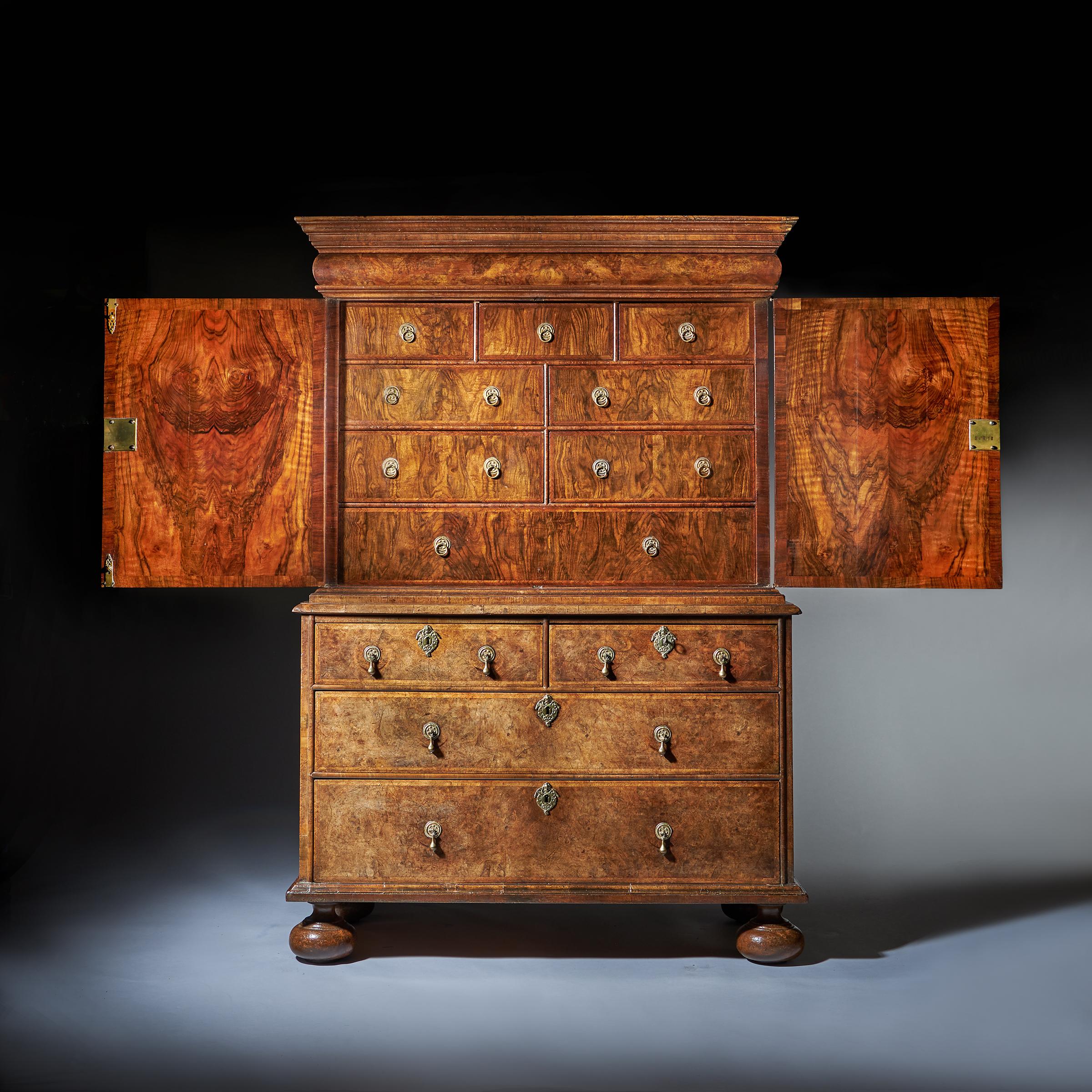 Original 17th Century William and Mary Burr Walnut Cabinet on Chest 2