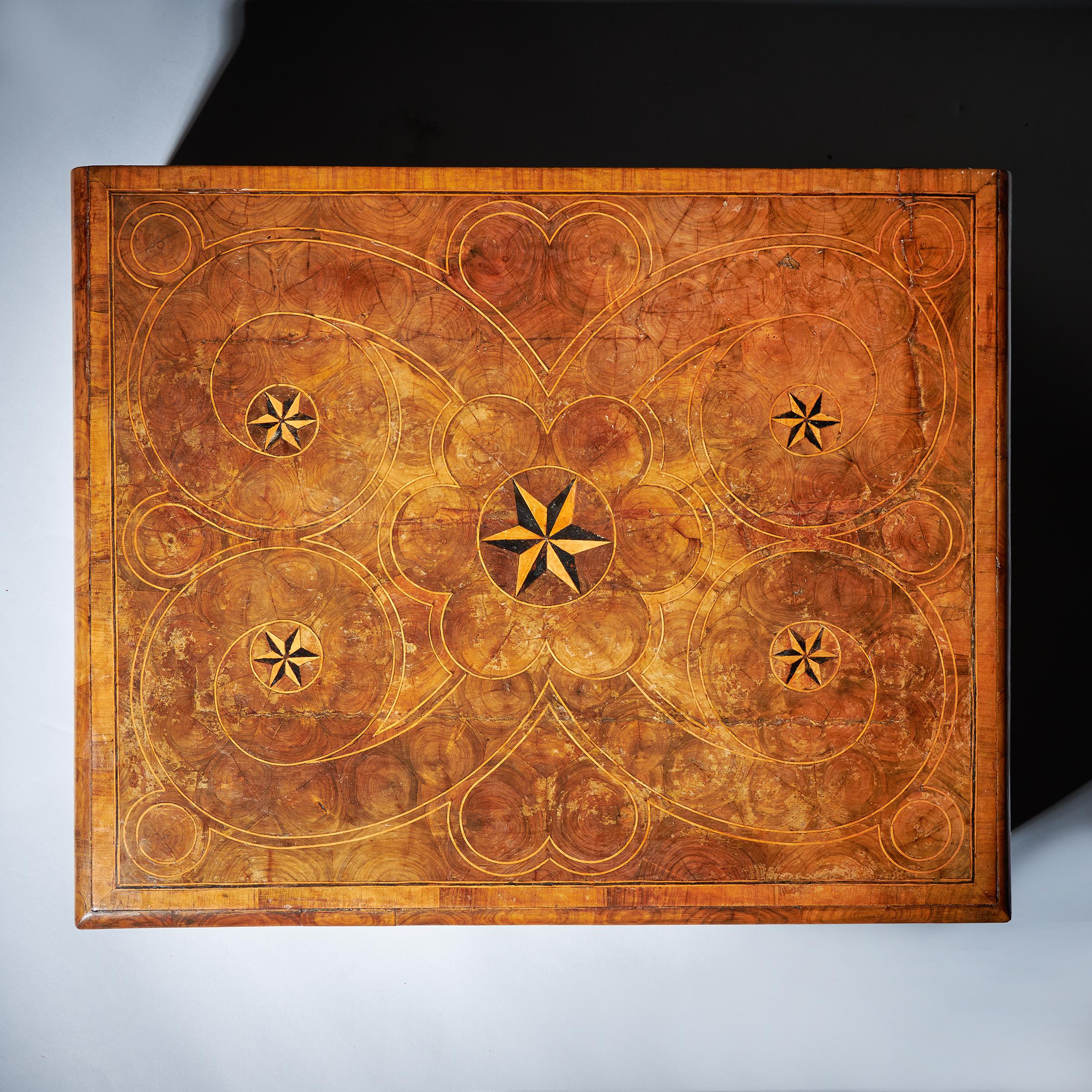 Large William and Mary 17th Century Inlaid Olive Oyster Lace Box, Circa 1690 5