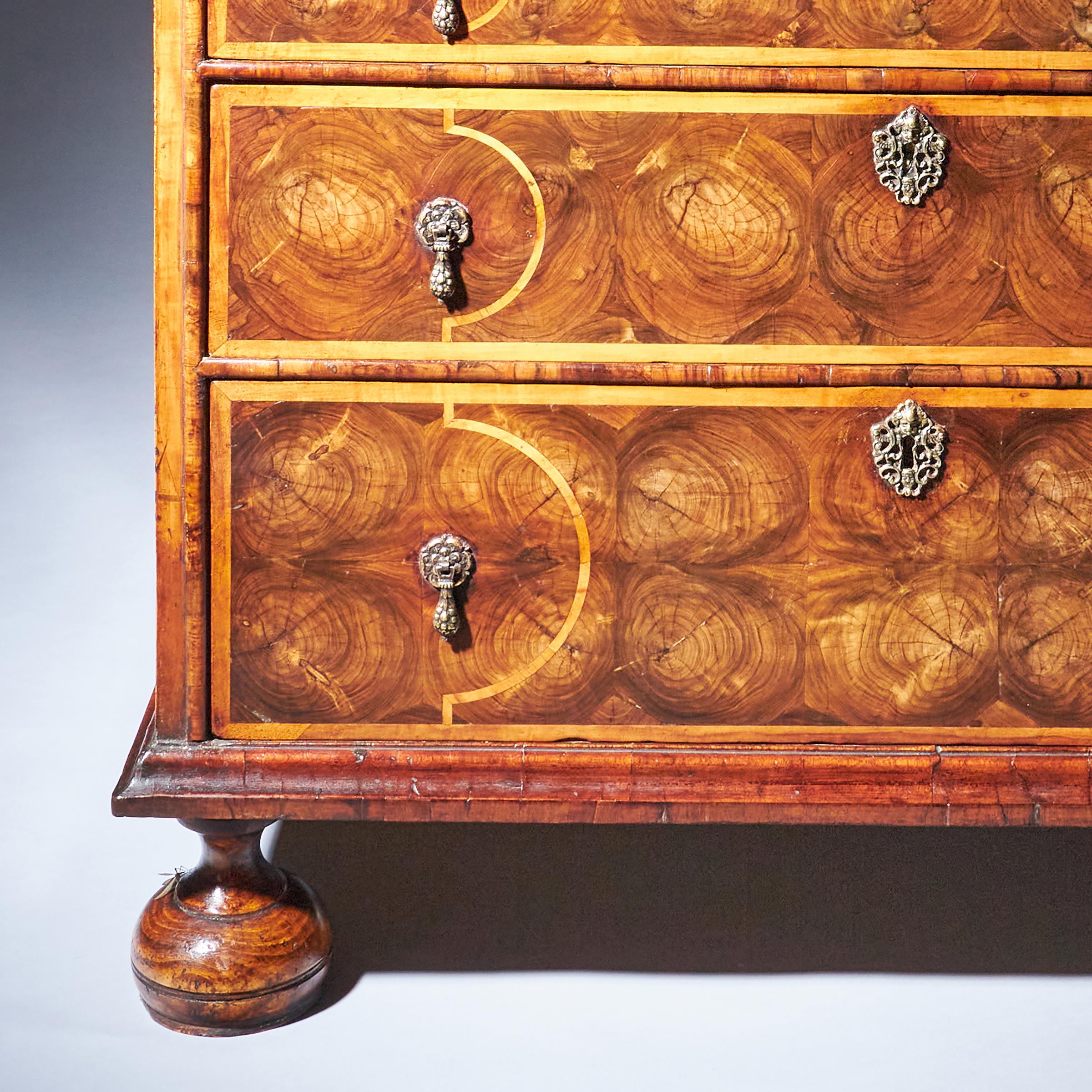 A Fine William and Mary Olive Oyster and Laburnum Chest, Circa 1680-1700 8