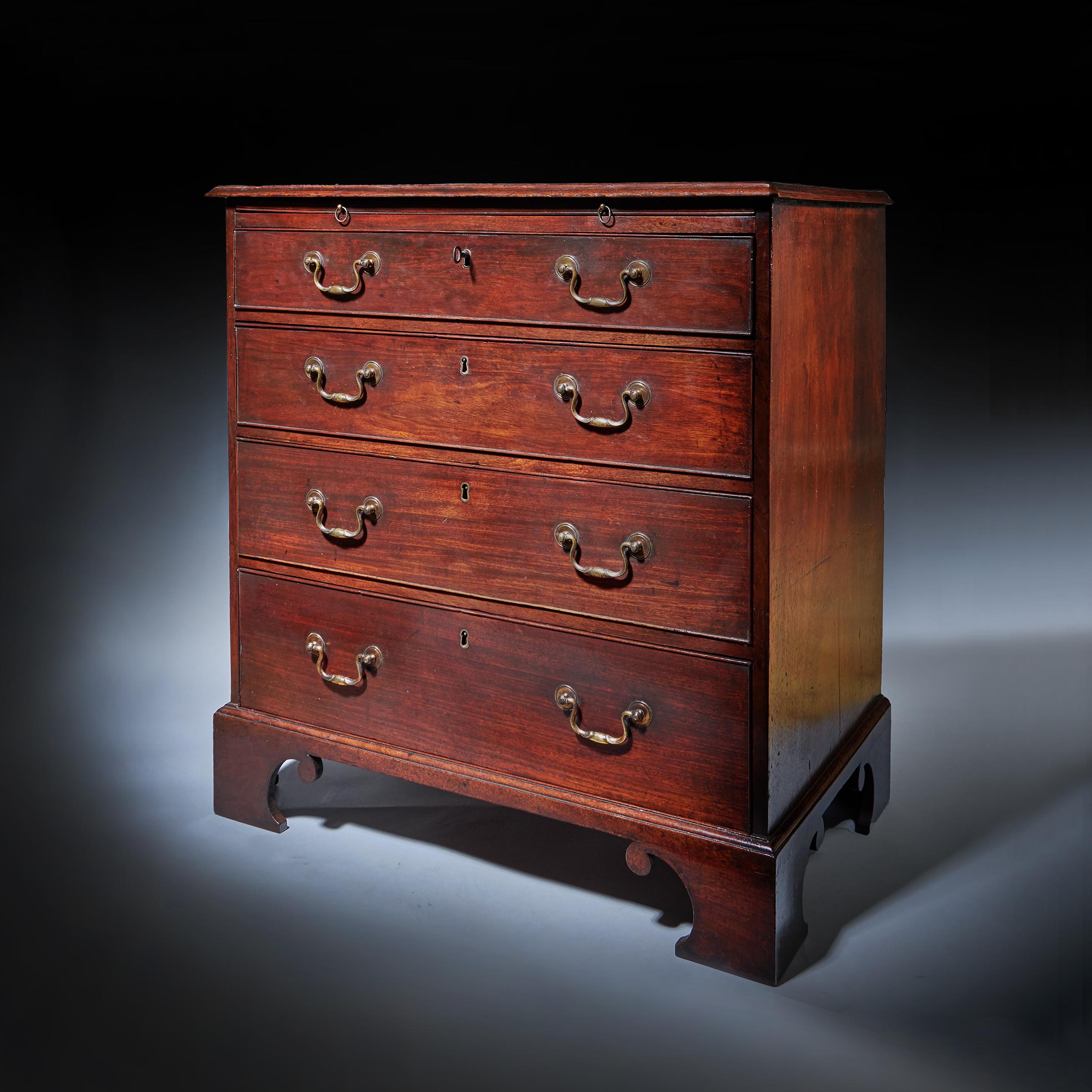 18th Century George III Mahogany Bachelors Chest by Philip Bell, London 2
