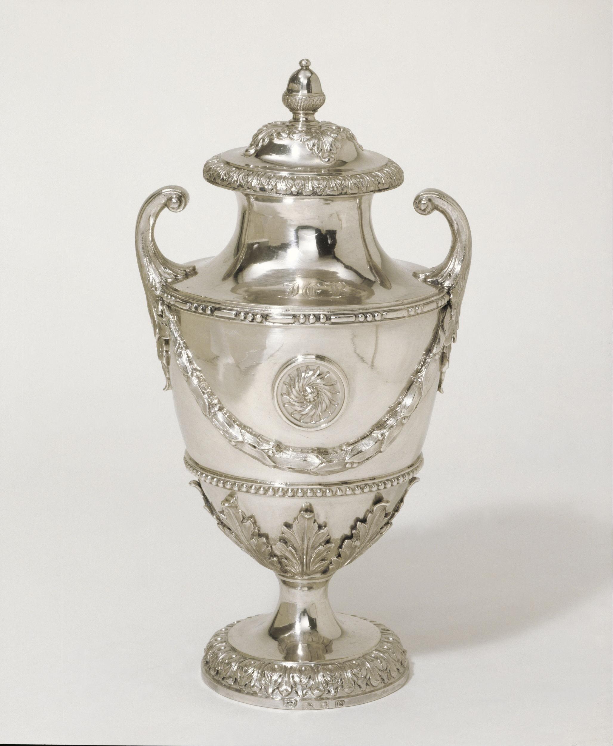 Robert Adam George III Silver Gilt Vase by Daniel Smith and Robert Sharp London 6