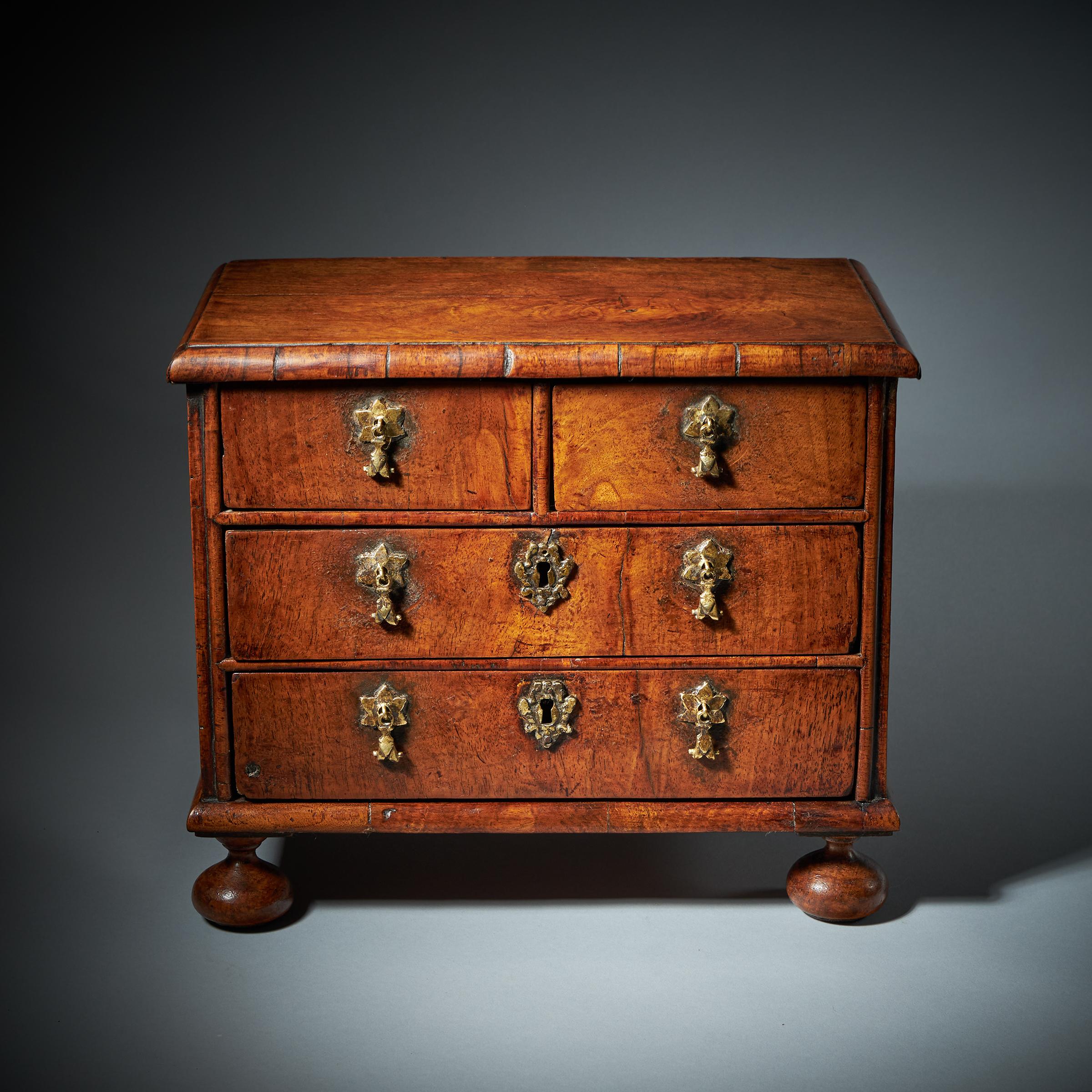 Rare 17th Century Miniature William and Mary Walnut Table Top Chest, circa 1690 5