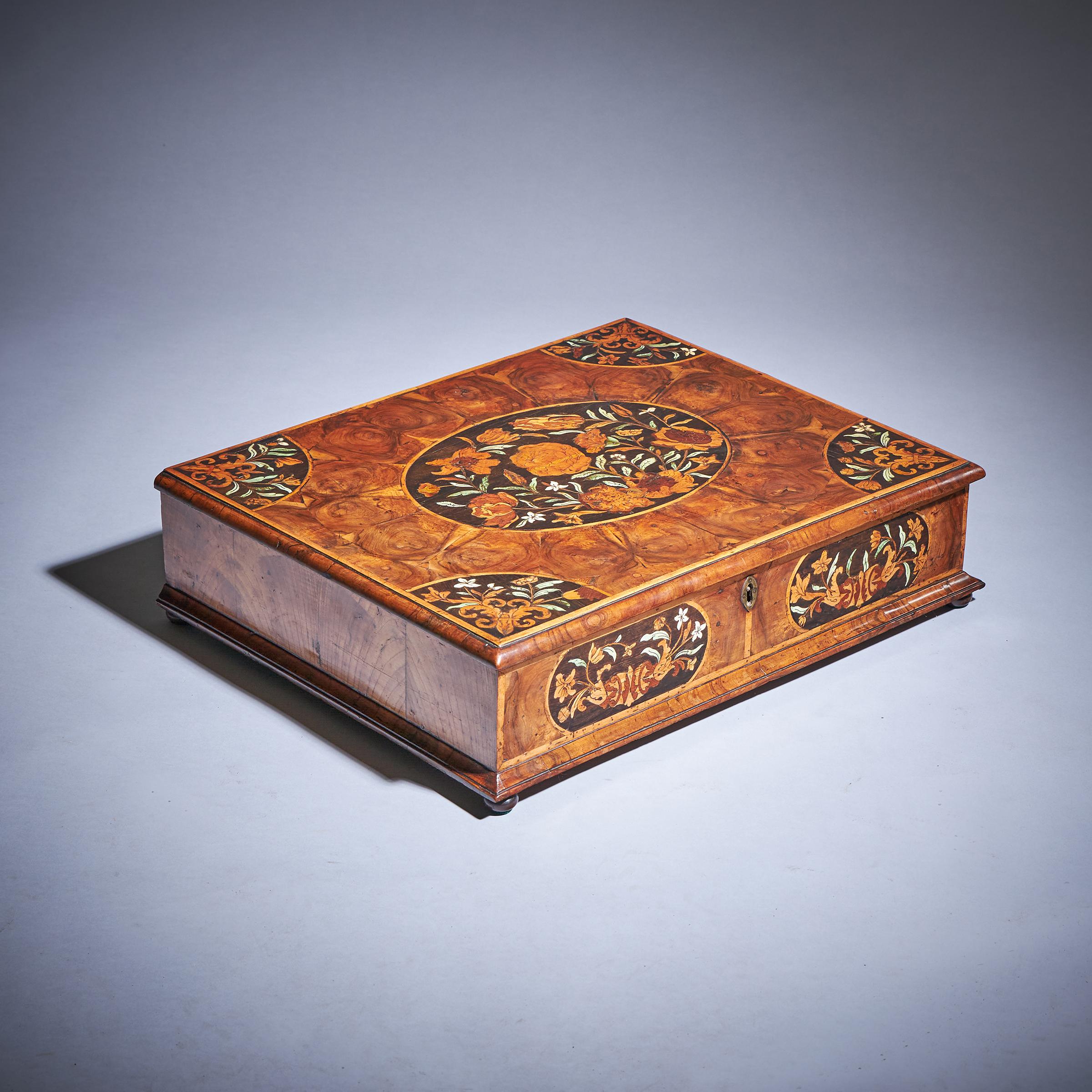 17th Century William and Mary Floral Marquetry Olive Oyster Lace Box-4