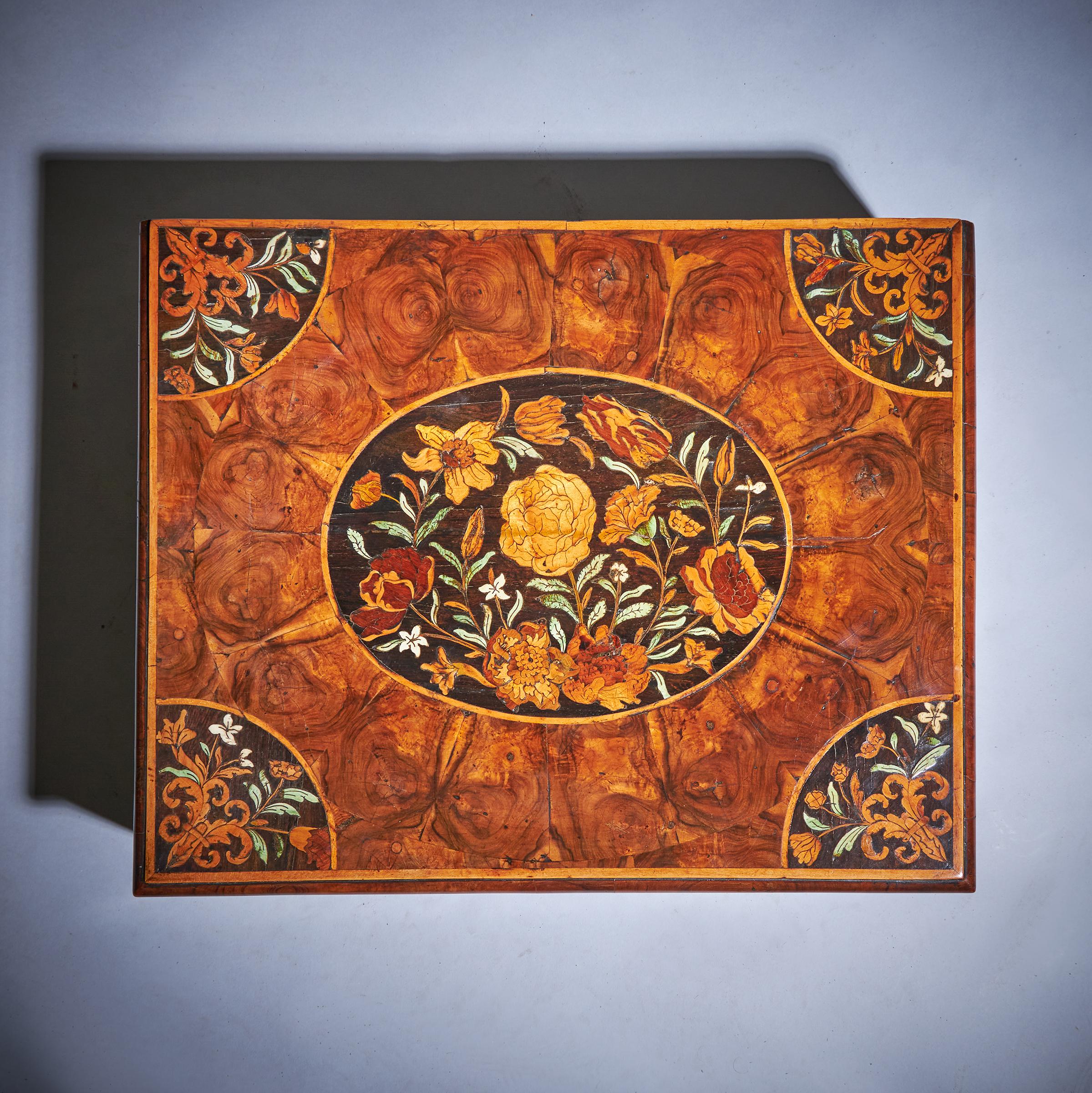 17th Century William and Mary Floral Marquetry Olive Oyster Lace Box, Circa 1685 8