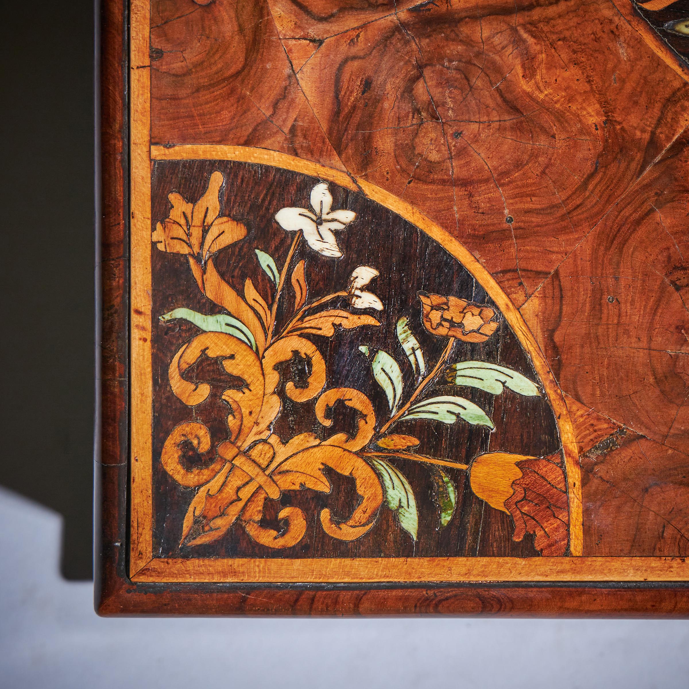 17th Century William and Mary Floral Marquetry Olive Oyster Lace Box, Circa 1685 9