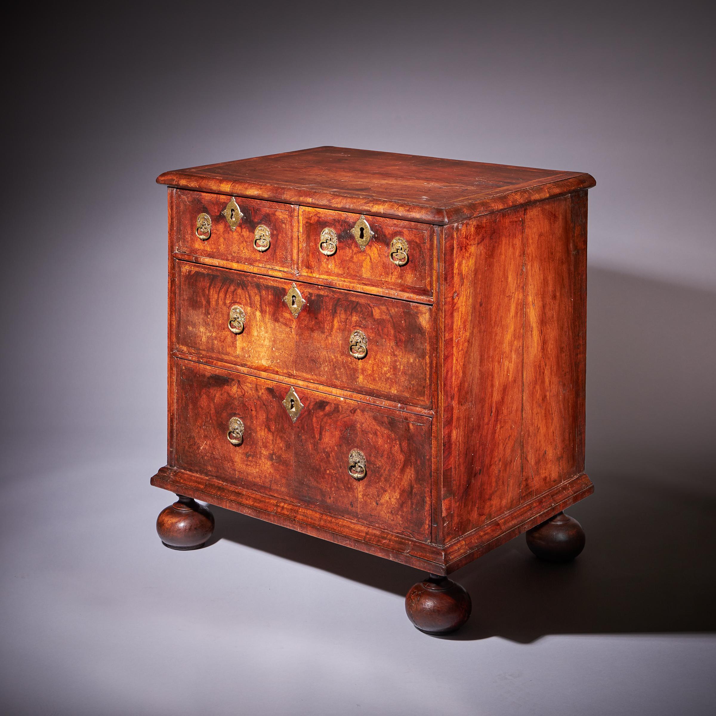 A Small and Rare William and Marry Figured Walnut Chest of Drawers, Circa 1690 3