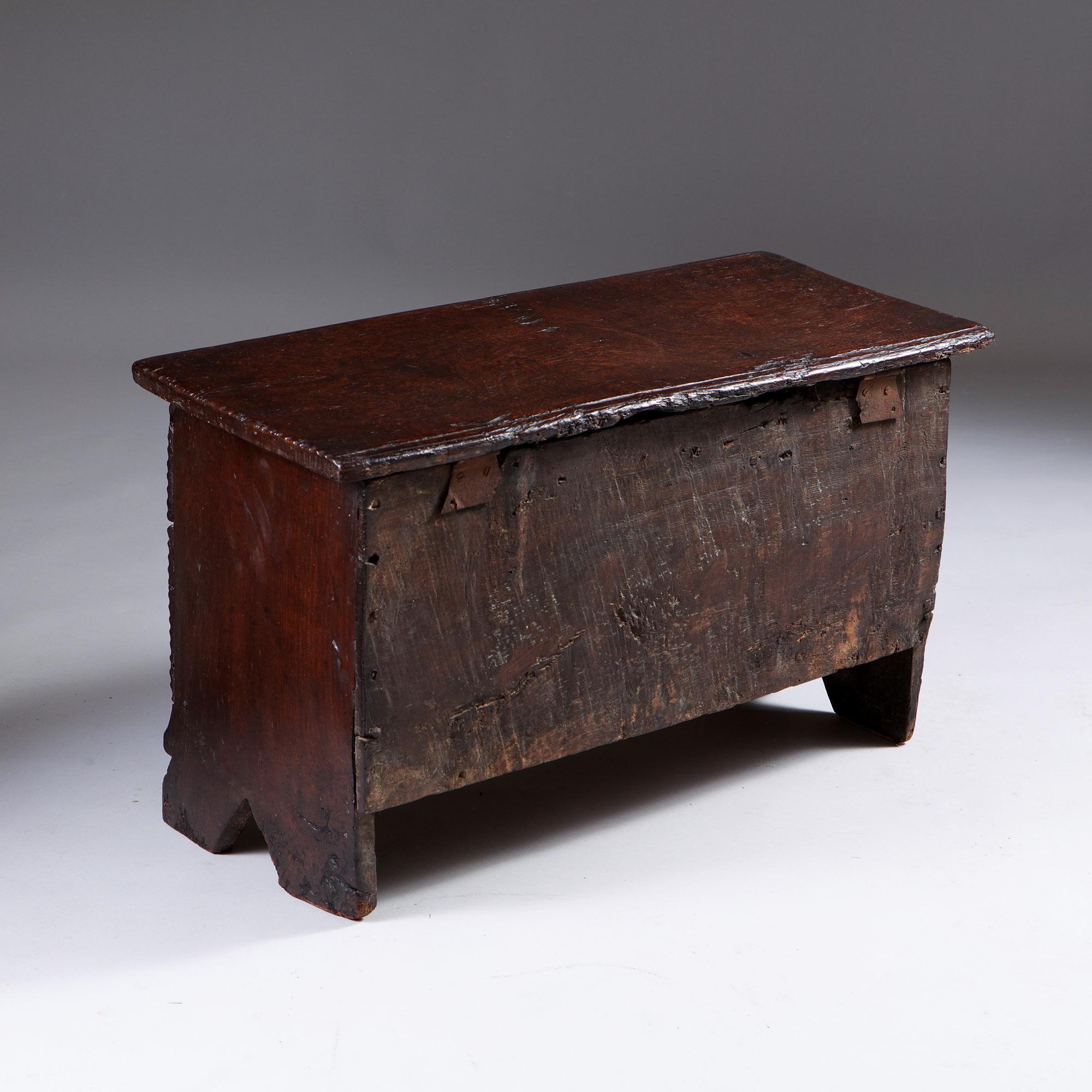 A Rare 17th Century Charles II Carved Oak Childs Coffer of Diminutive Proportion 4