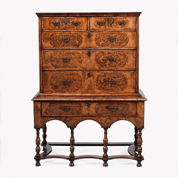 William and Mary 17th Century Walnut and Pollard Oak Chest on Stand 5
