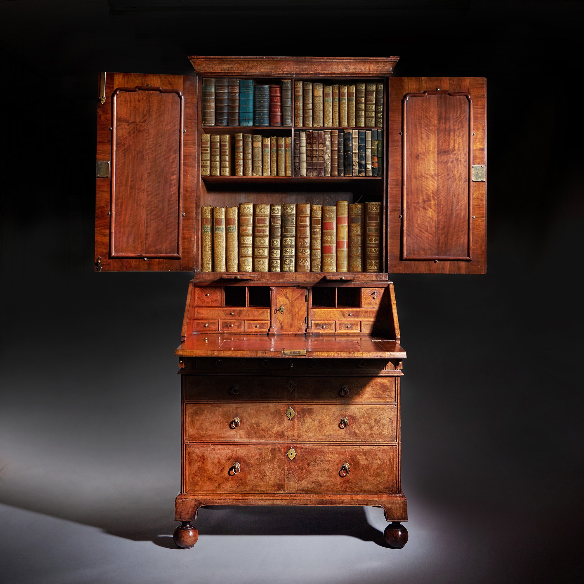 A Fine and Rare Three Part George I Burr Walnut Bureau Bookcase, Circa 1720-1730. England 14