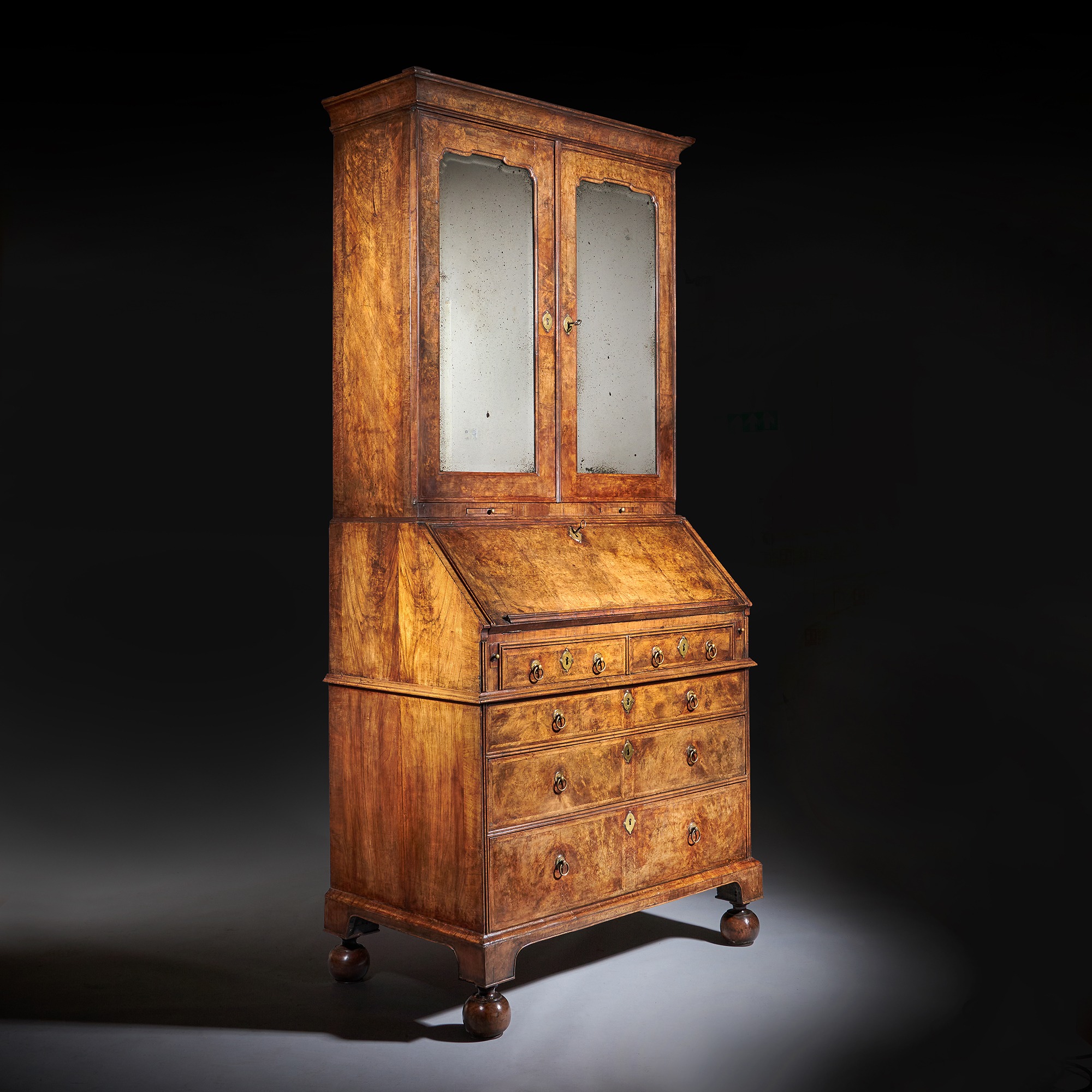 A Fine and Rare Three Part George I Burr Walnut Bureau Bookcase, Circa 1720-1730. England 13