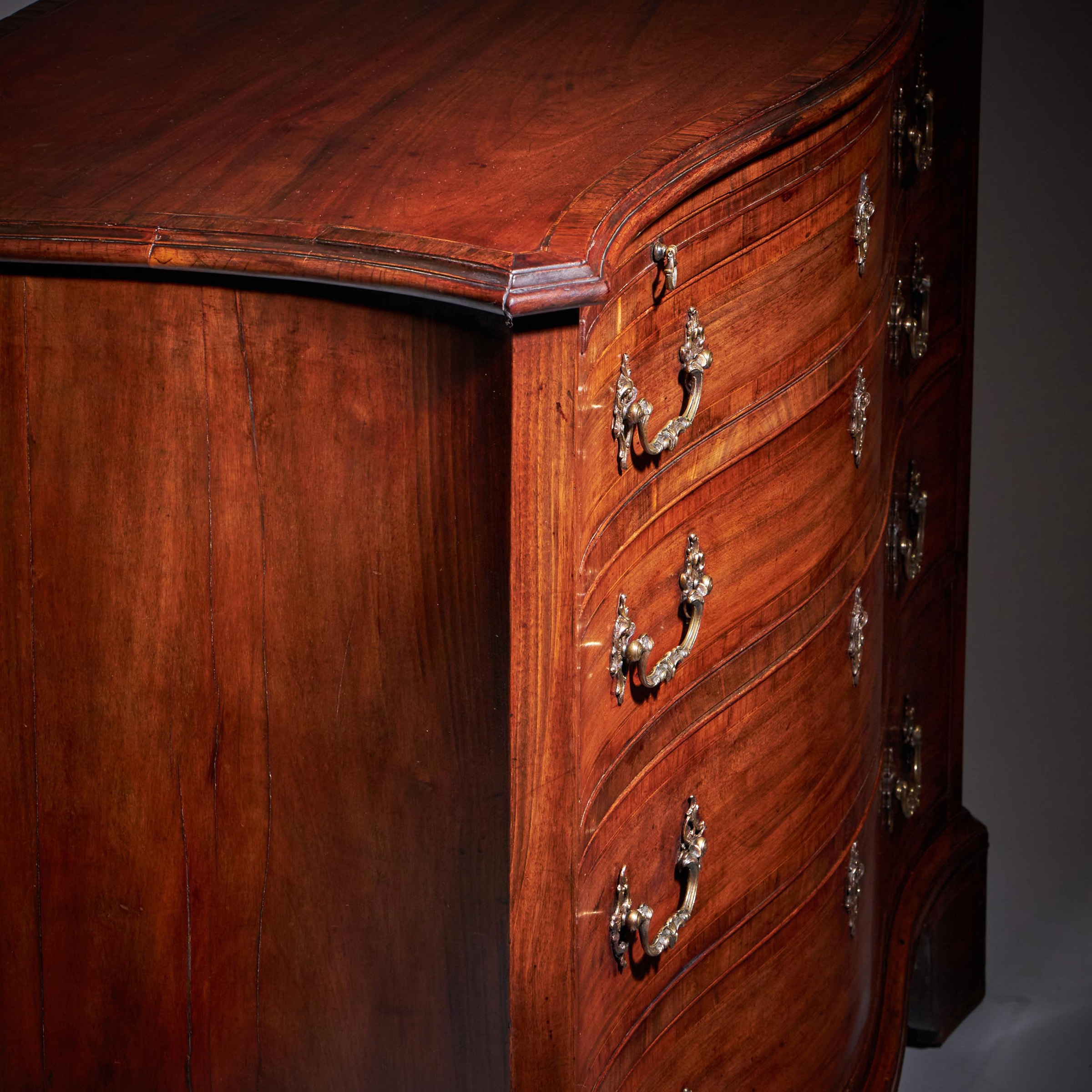 Important 18th Century Goncalo Alves Serpentine Chest Signed J N Teague 1779 10