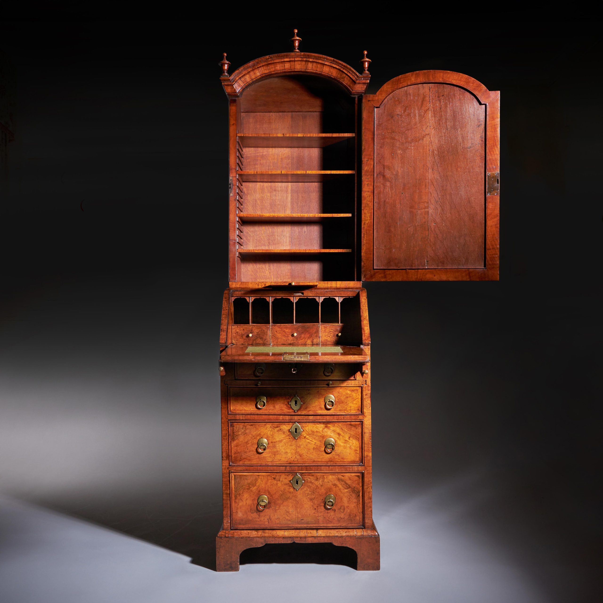 18th Century Queen Anne Burr Walnut Double Dome Bureau Bookcase 3