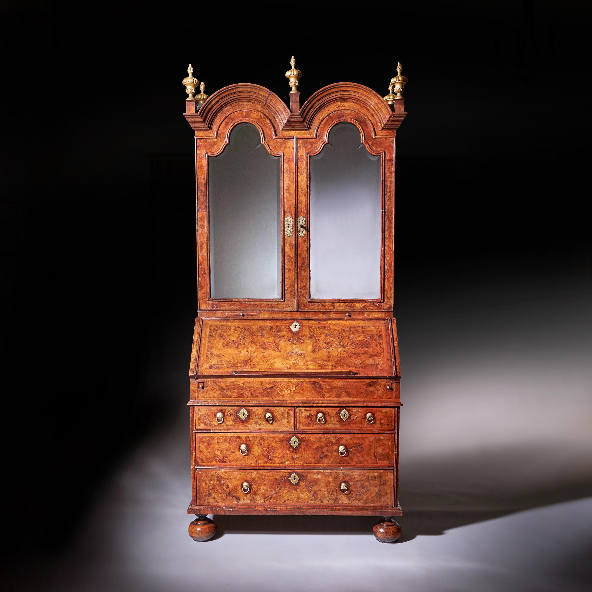 18th Century Queen Anne Burr Walnut Double Dome Bureau Bookcase 7