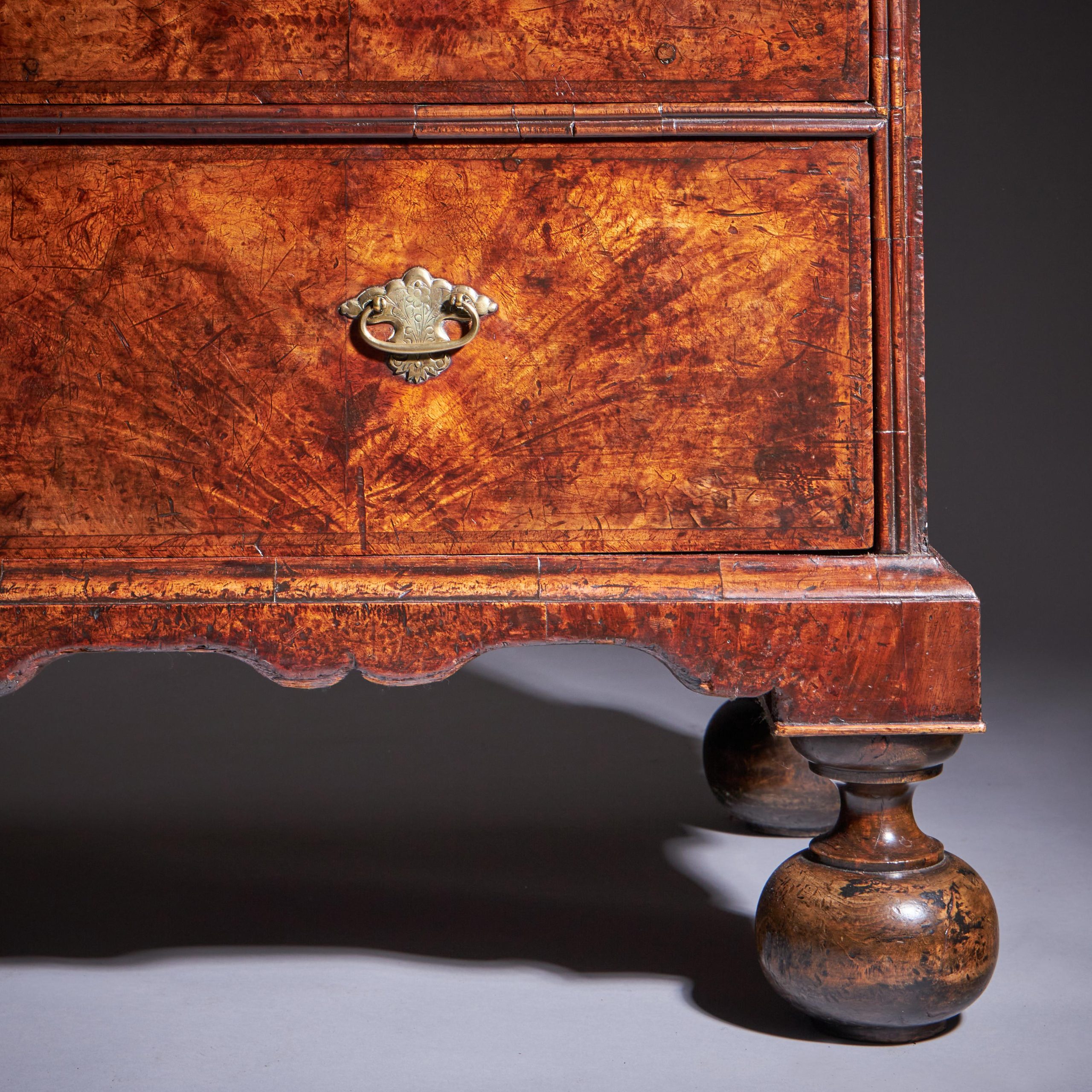 18th Century Queen Anne Burr Walnut mirrored Cabinet on Chest, Circa 1705-1715 12