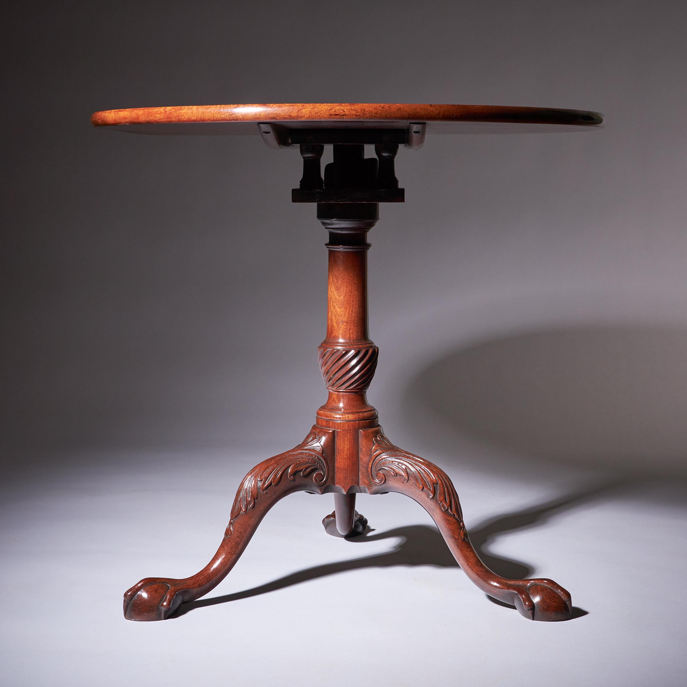 A Fine 18th Century George II Mahogany Tripod Table, Circa 1760 12