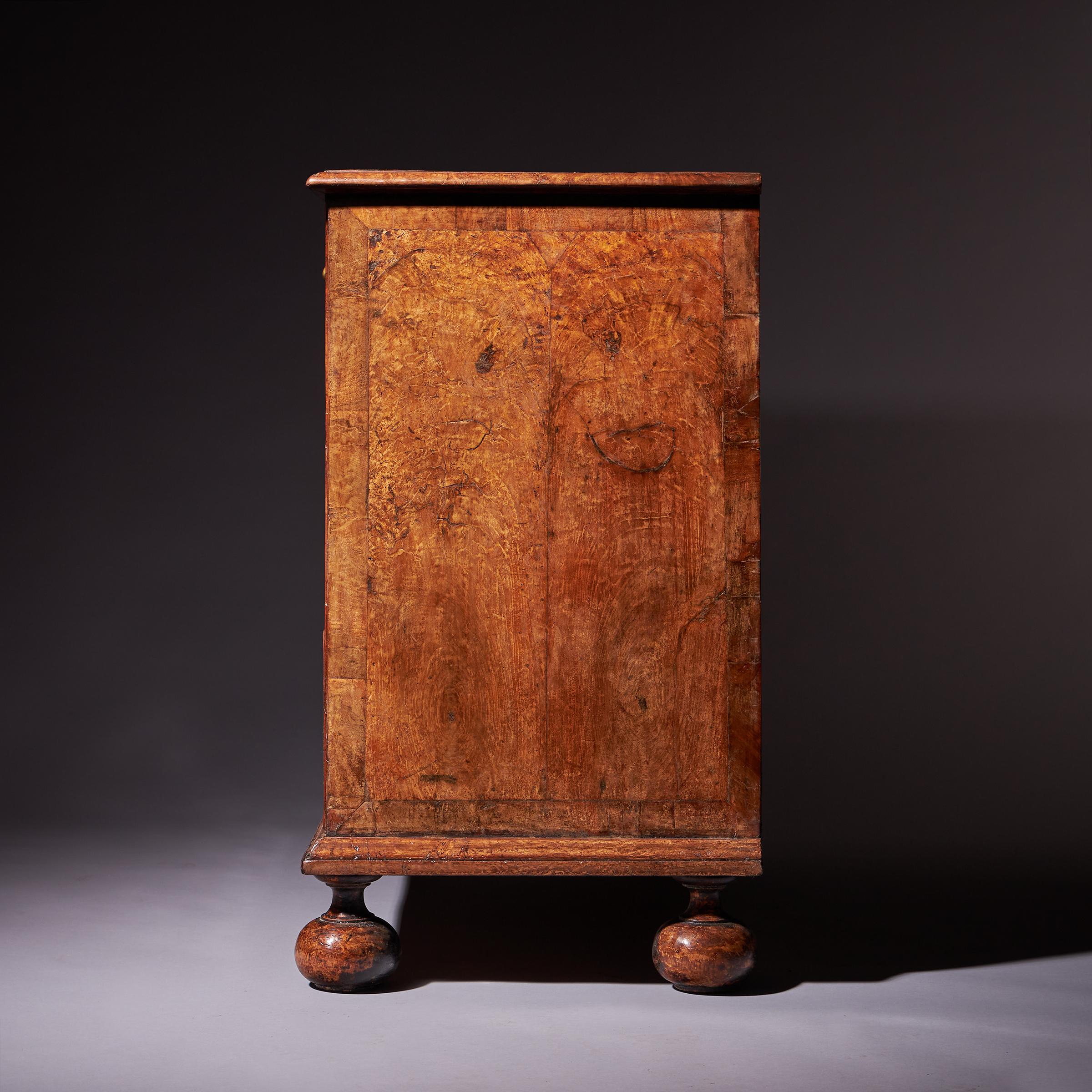 Important 17th Century William and Mary Bur Pollard Oak Chest of drawers 16