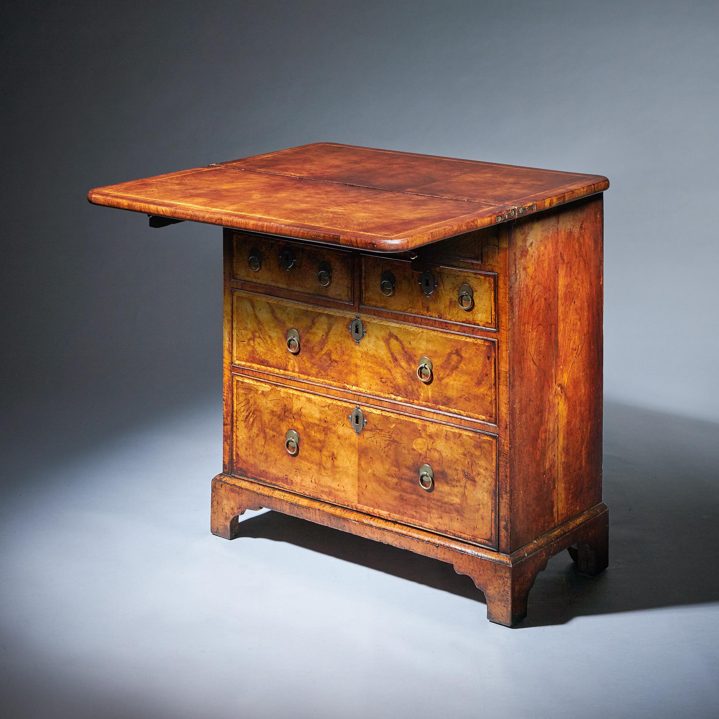 Early 18th Century George I Figured Walnut Bachelors Chest, C.1720-1730 2